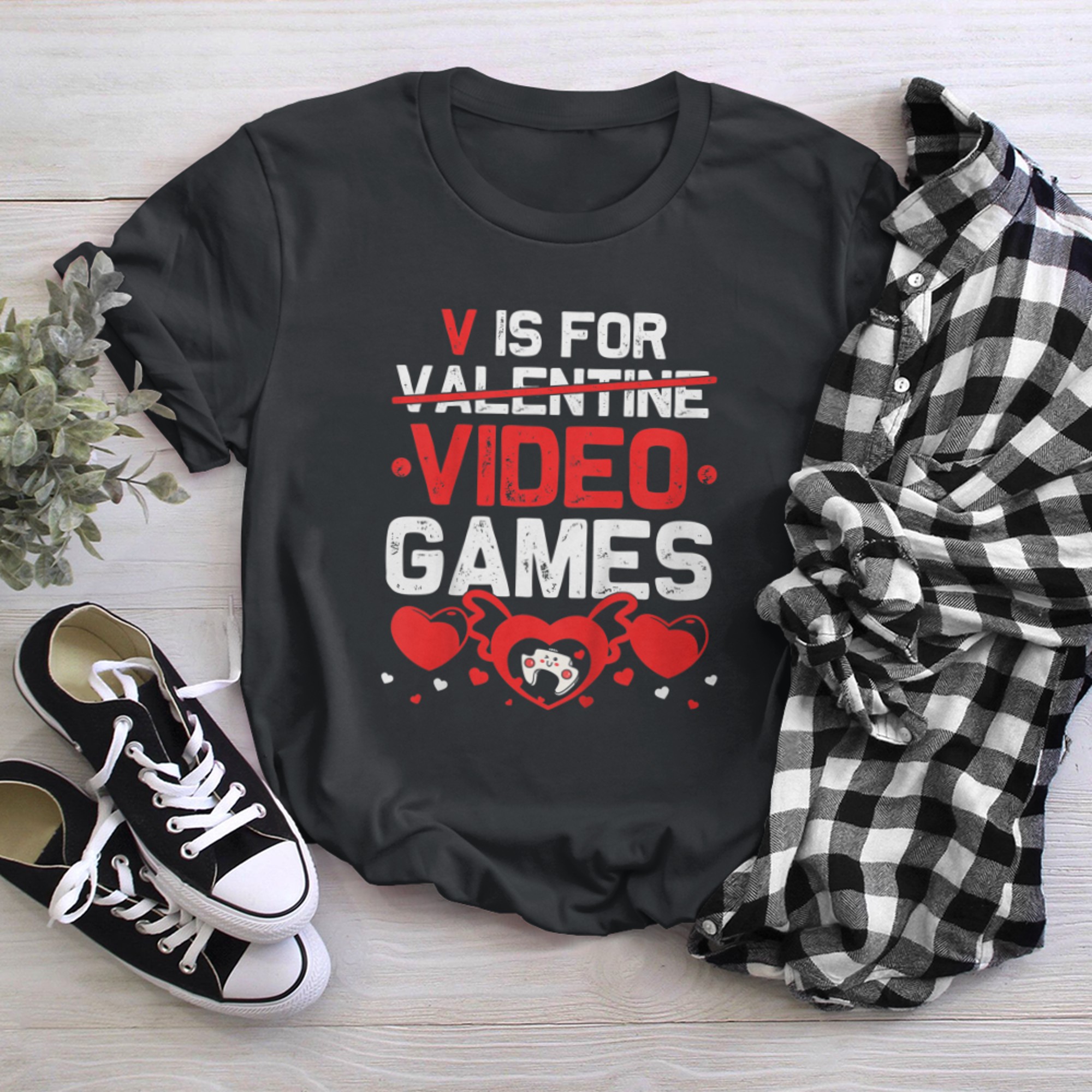 Kids V Is For Video Games TShirt Valentines Day Gamer Boy Girl t-shirt black