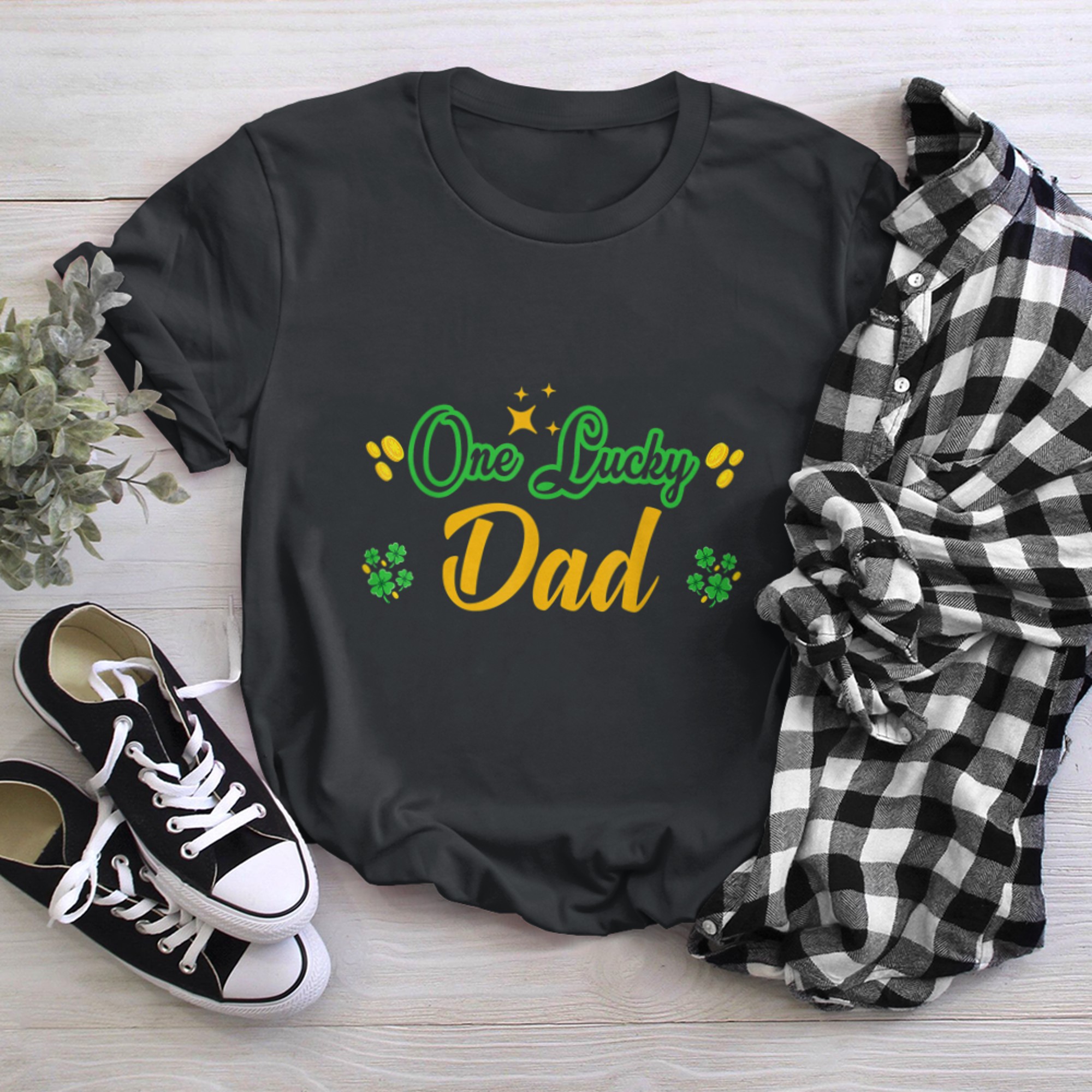 Mens Father One Lucky Dad Father One Lucky Dad St Patrick's Day t-shirt black