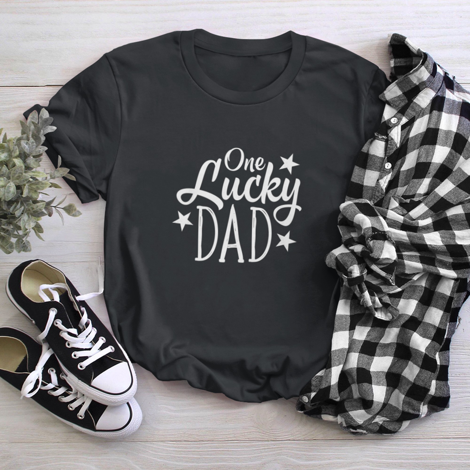 Mens One Lucky Dad Clover Women St Patricks Day Father Parent t-shirt black