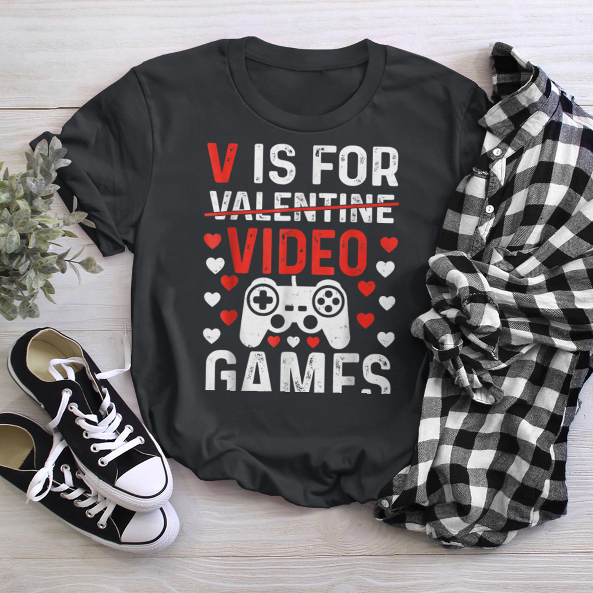 Retro V is For Video Games Valentines Day Funny Gamer Player t-shirt black