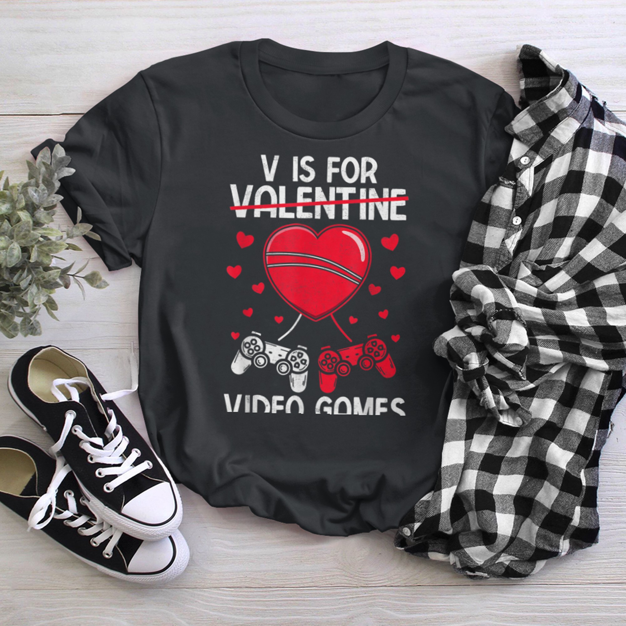 V Is For Valentine Video Games Happy Valentine's Day Couple t-shirt black