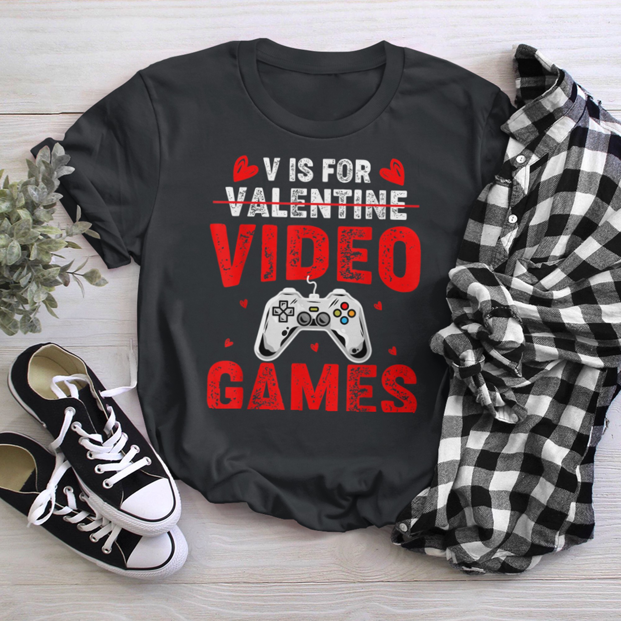 V Is For Video Games Funny Gamer Kids Boys Valentines Day (1) t-shirt black