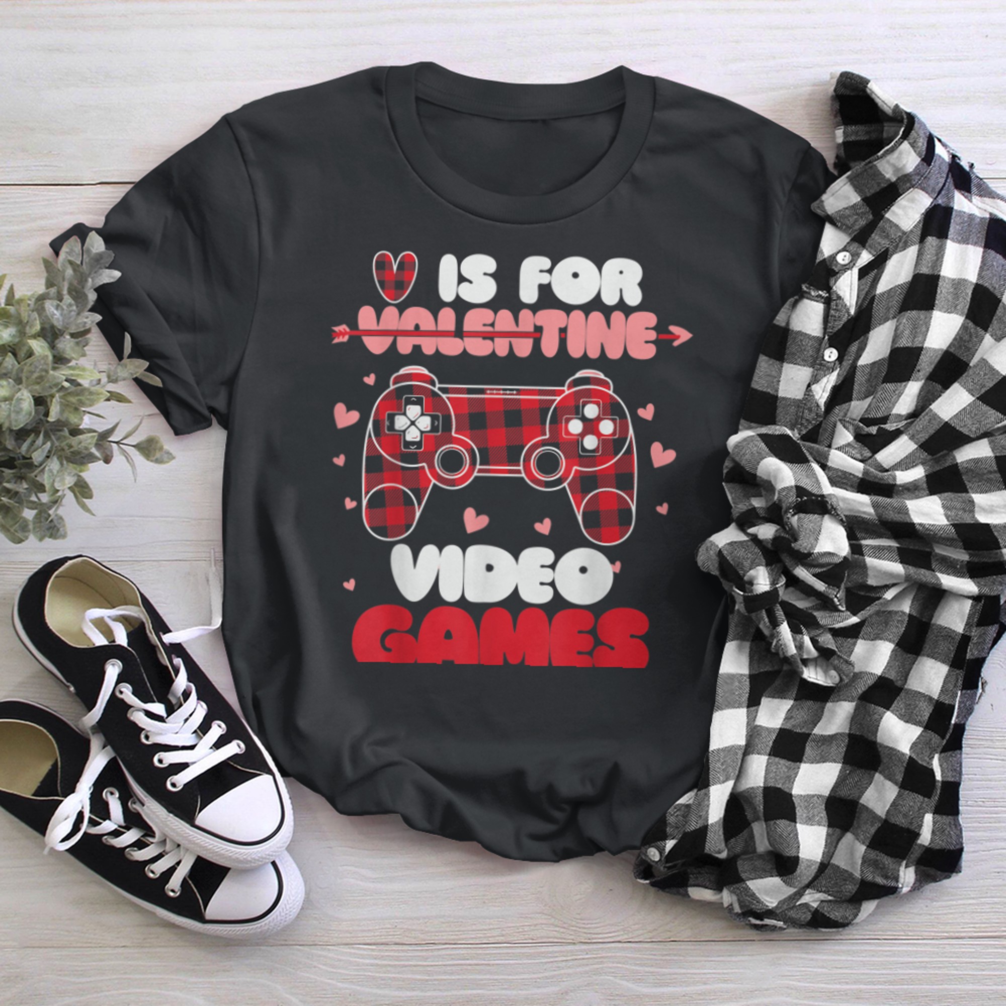 V Is For Video Games Funny Gamer Kids Boys Valentines Day (19) t-shirt black