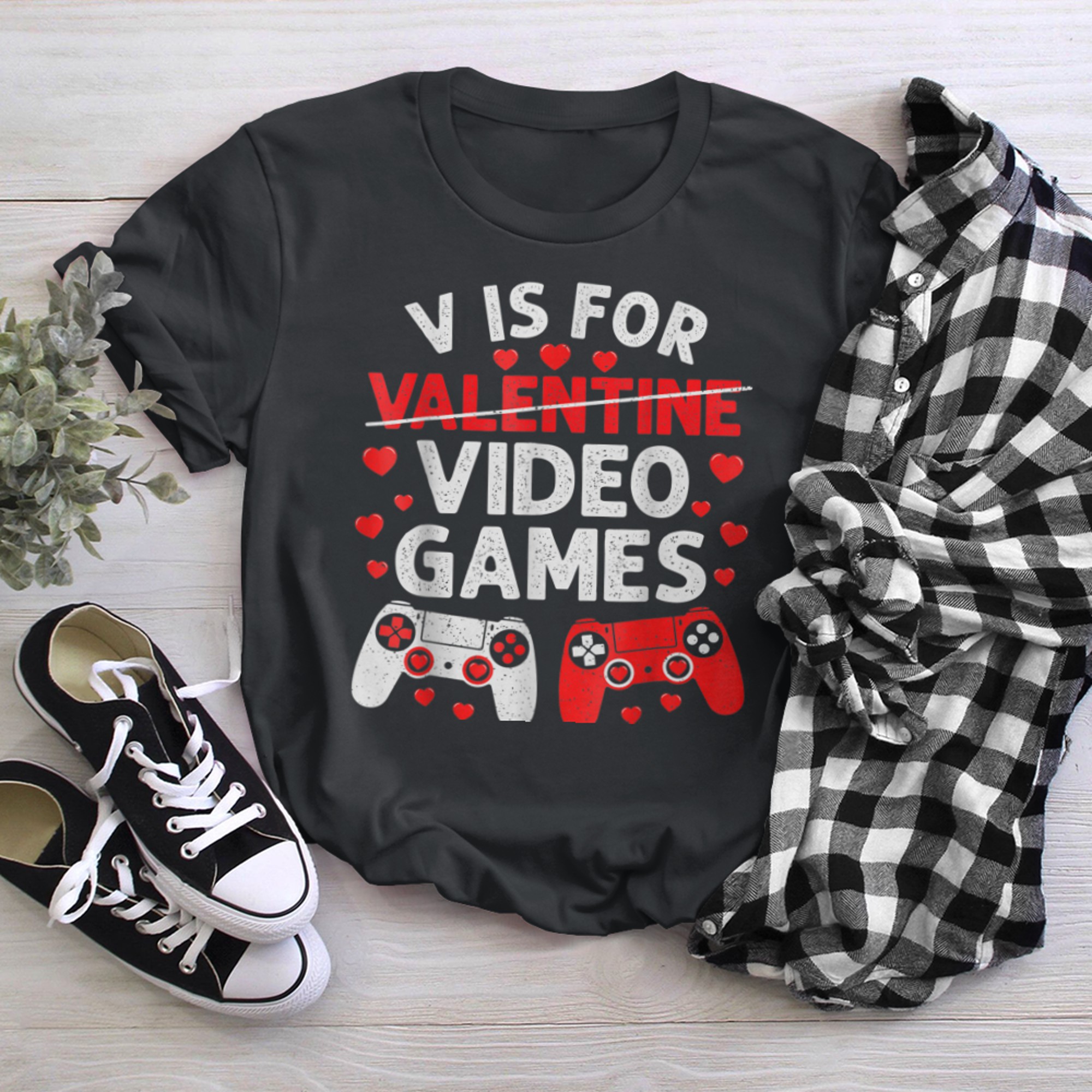 V Is For Video Games Funny Gamer Kids Boys Valentines Day (22) t-shirt black