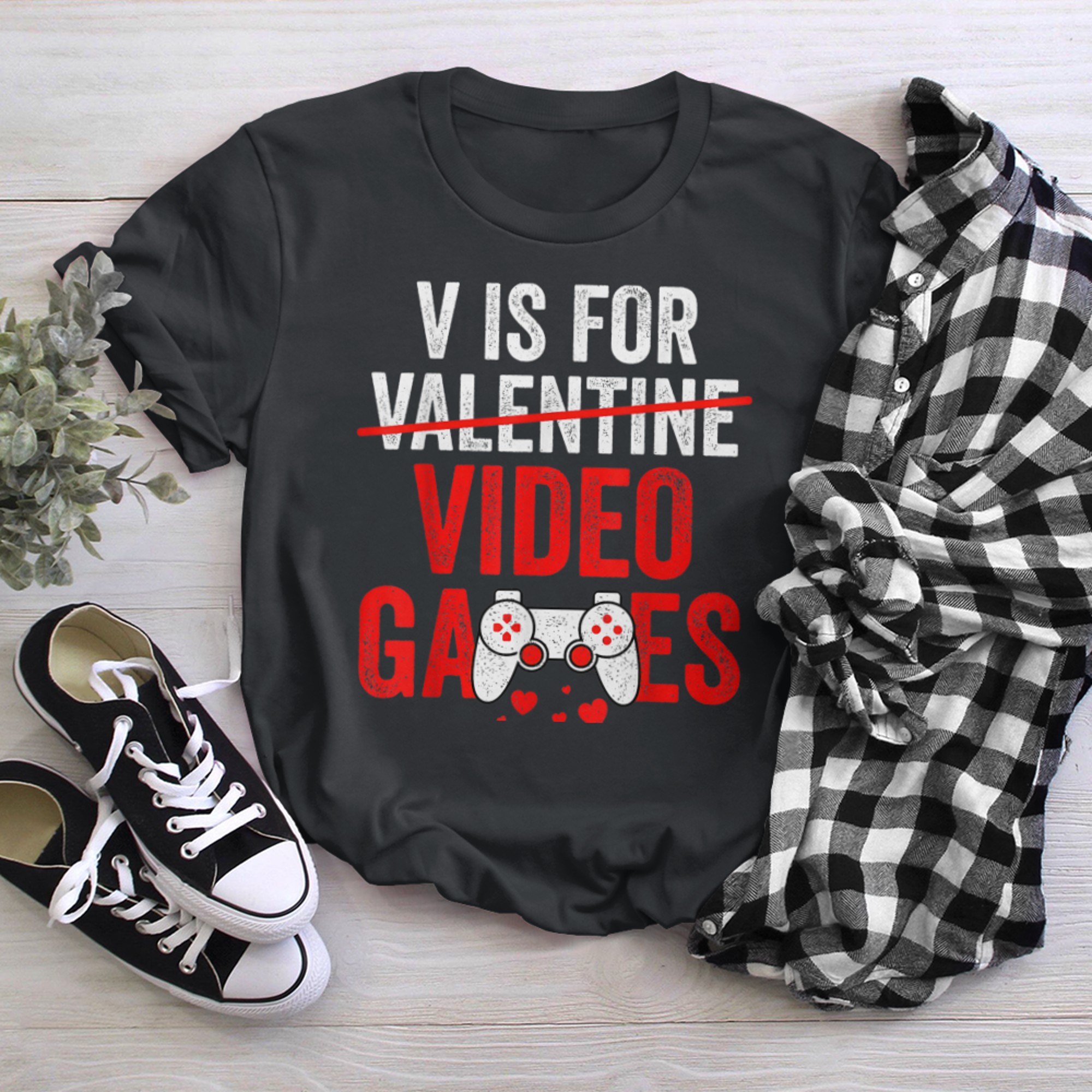 V Is For Video Games Funny Gamer Kids Boys Valentines Day (24) t-shirt black