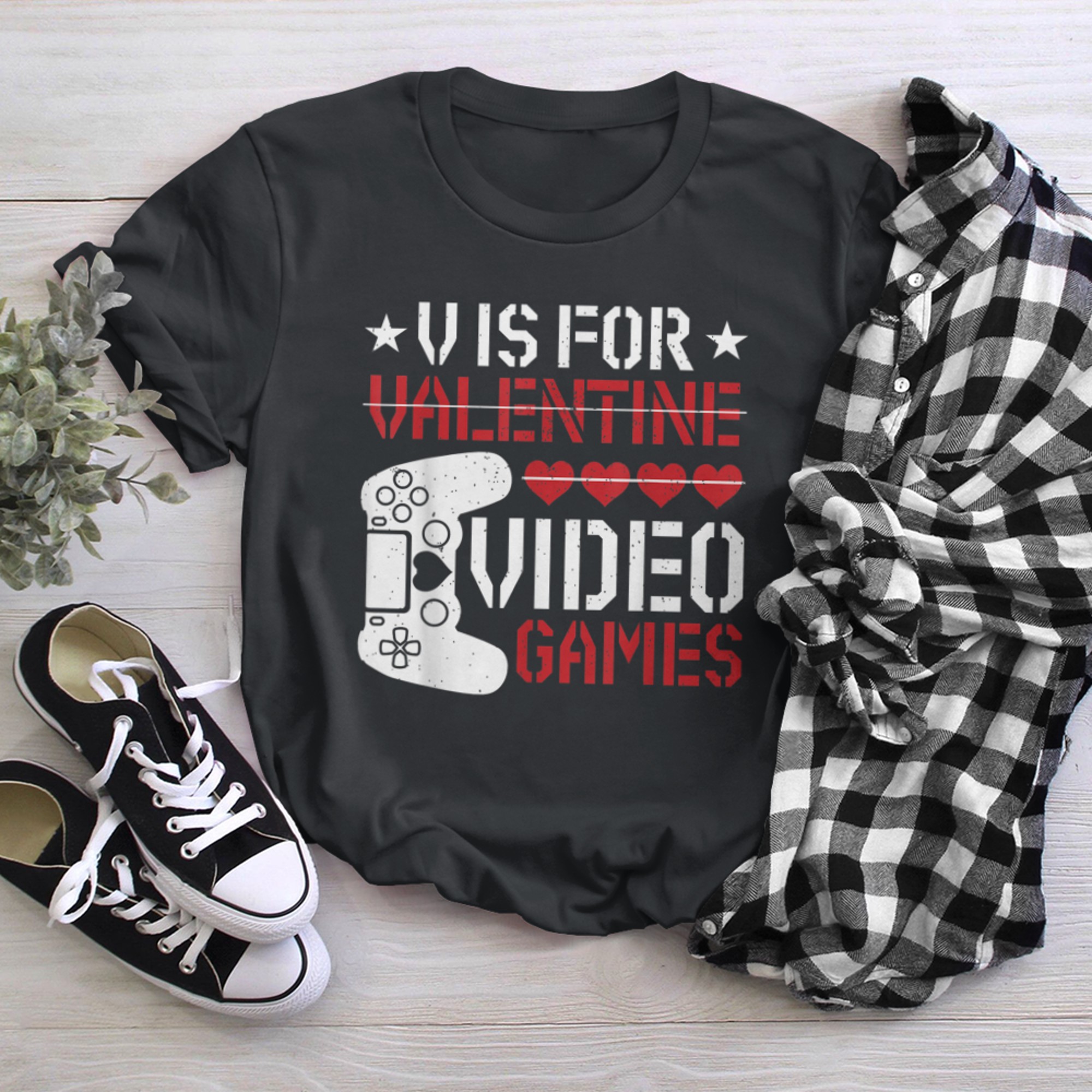 V Is For Video Games Funny Gamer Kids Boys Valentines Day (29) t-shirt black