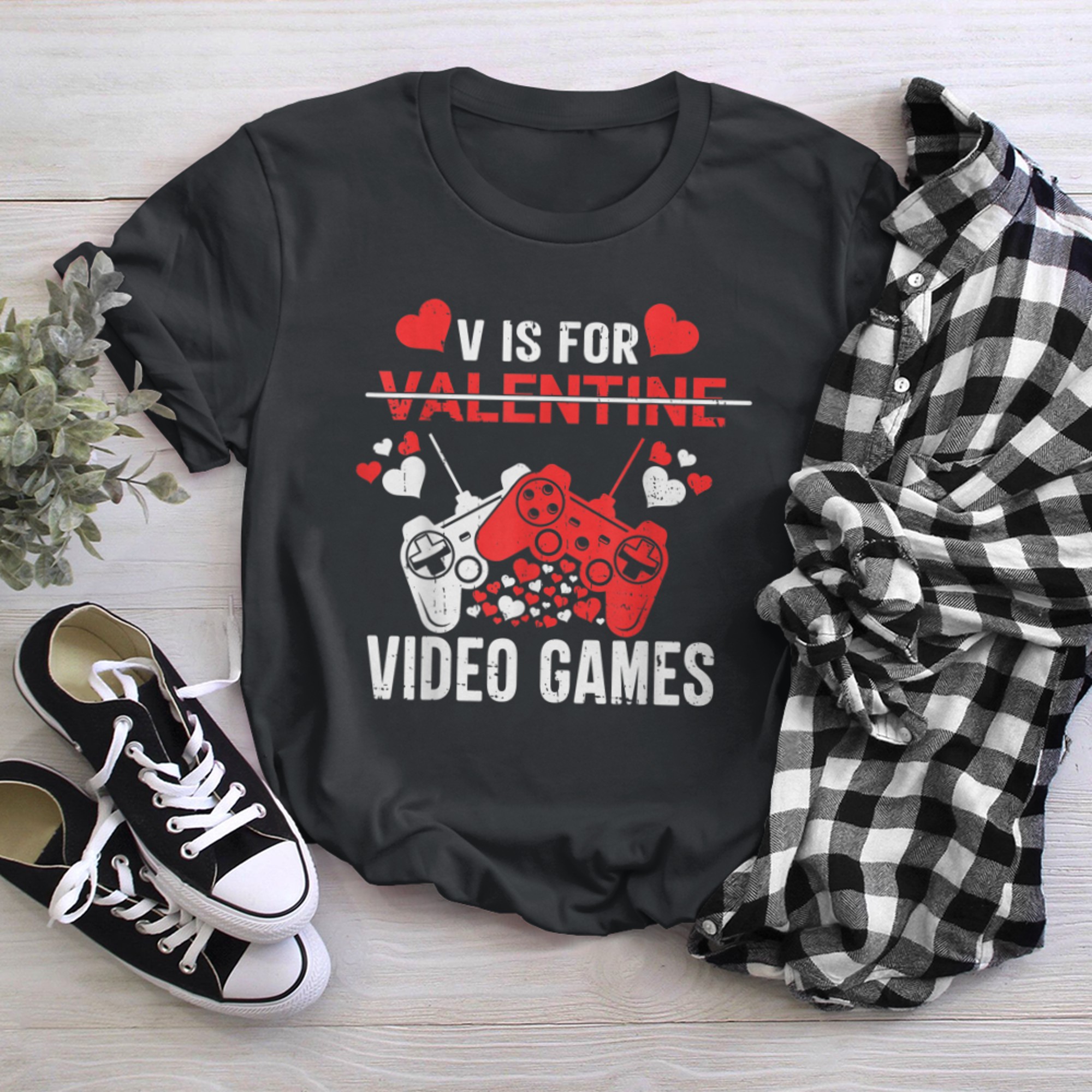 V Is For Video Games Funny Gamer Kids Boys Valentines Day (33) t-shirt black