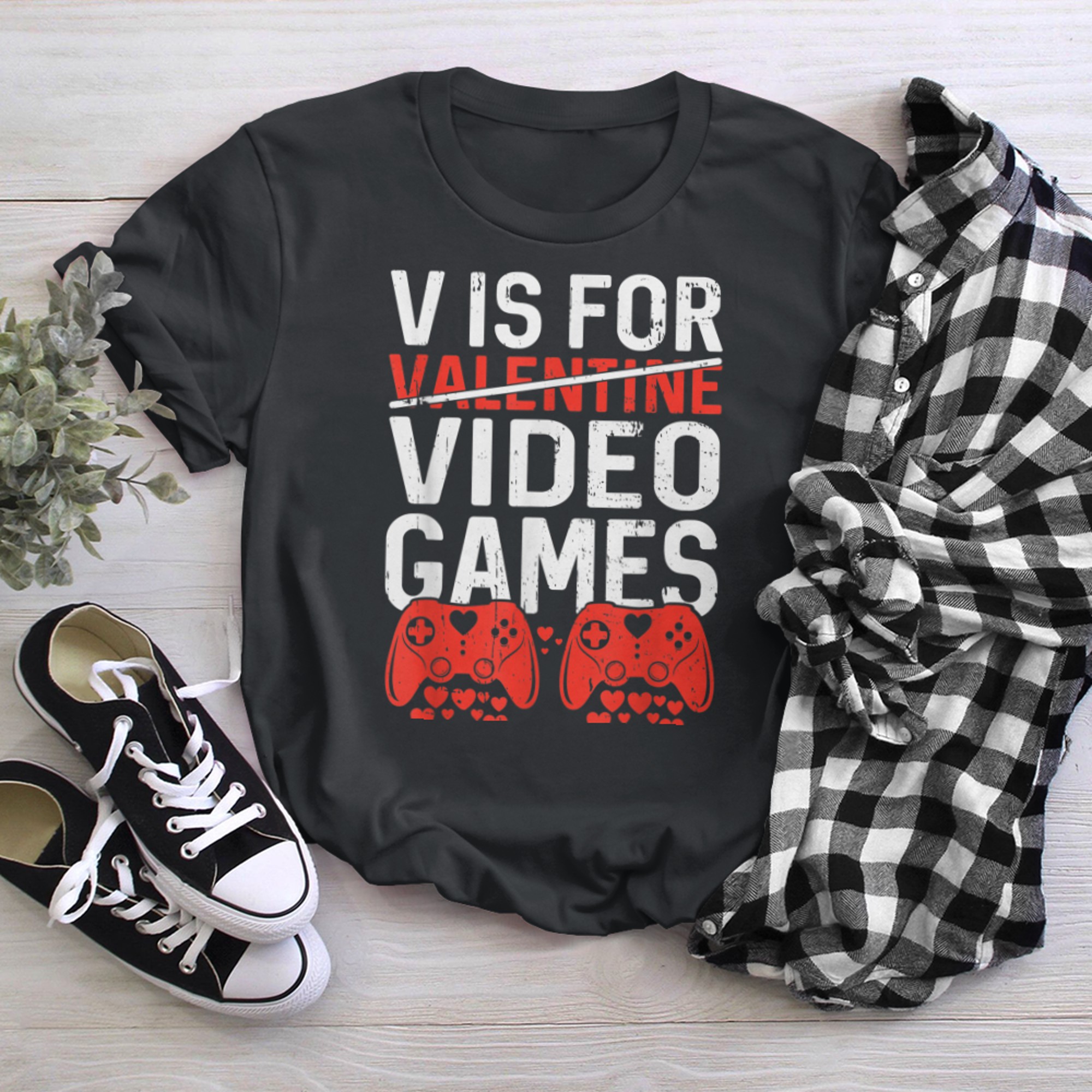 V Is For Video Games Funny Gamer Kids Boys Valentines Day (37) t-shirt black