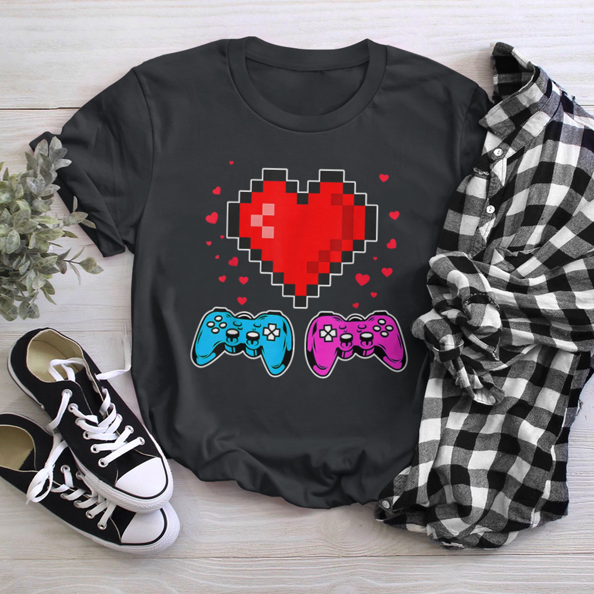 V is for Video Games Funny Gamer Valentines Day (2) t-shirt black