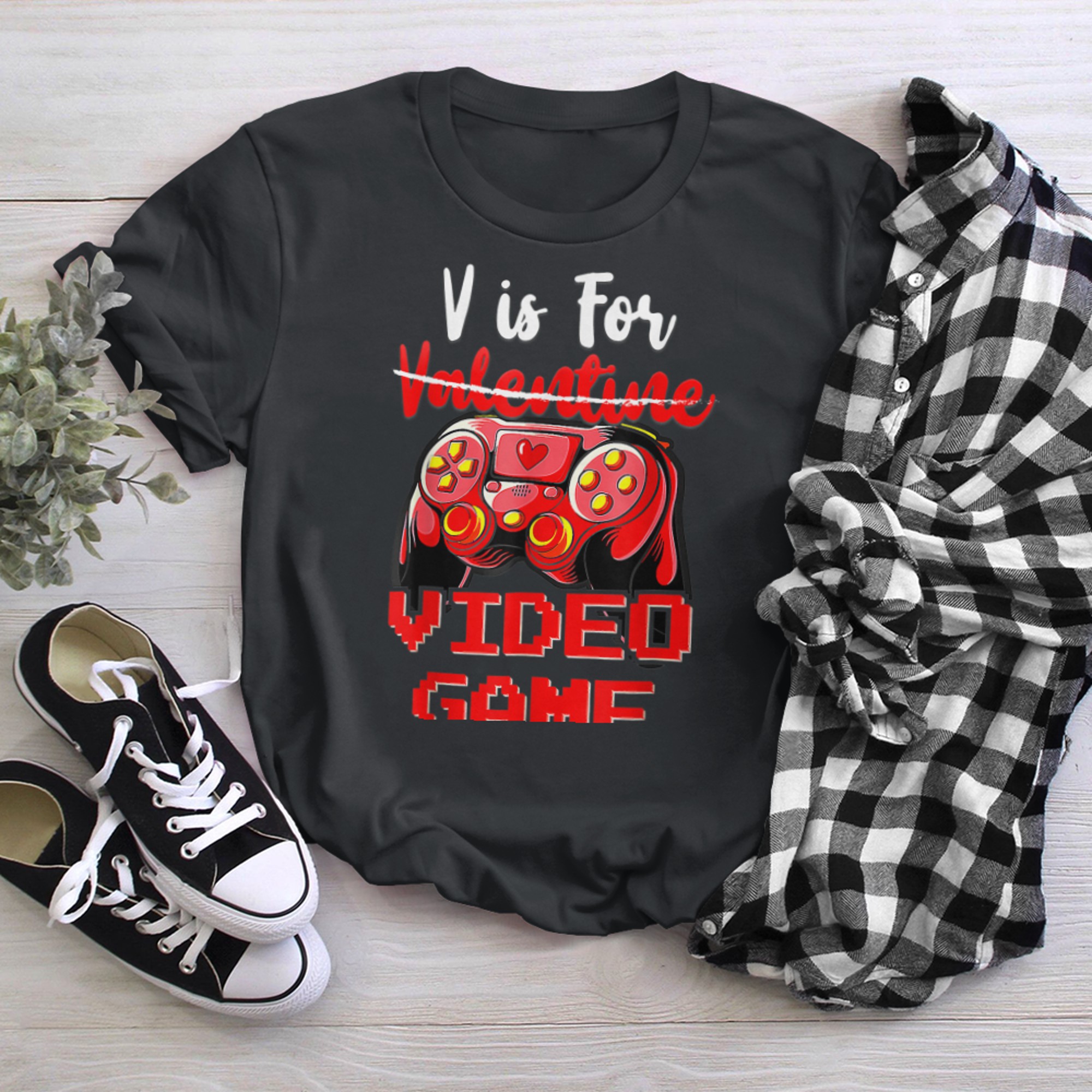 V Is For Video Games Funny Valentines Day Boys Men Kids (1) t-shirt black