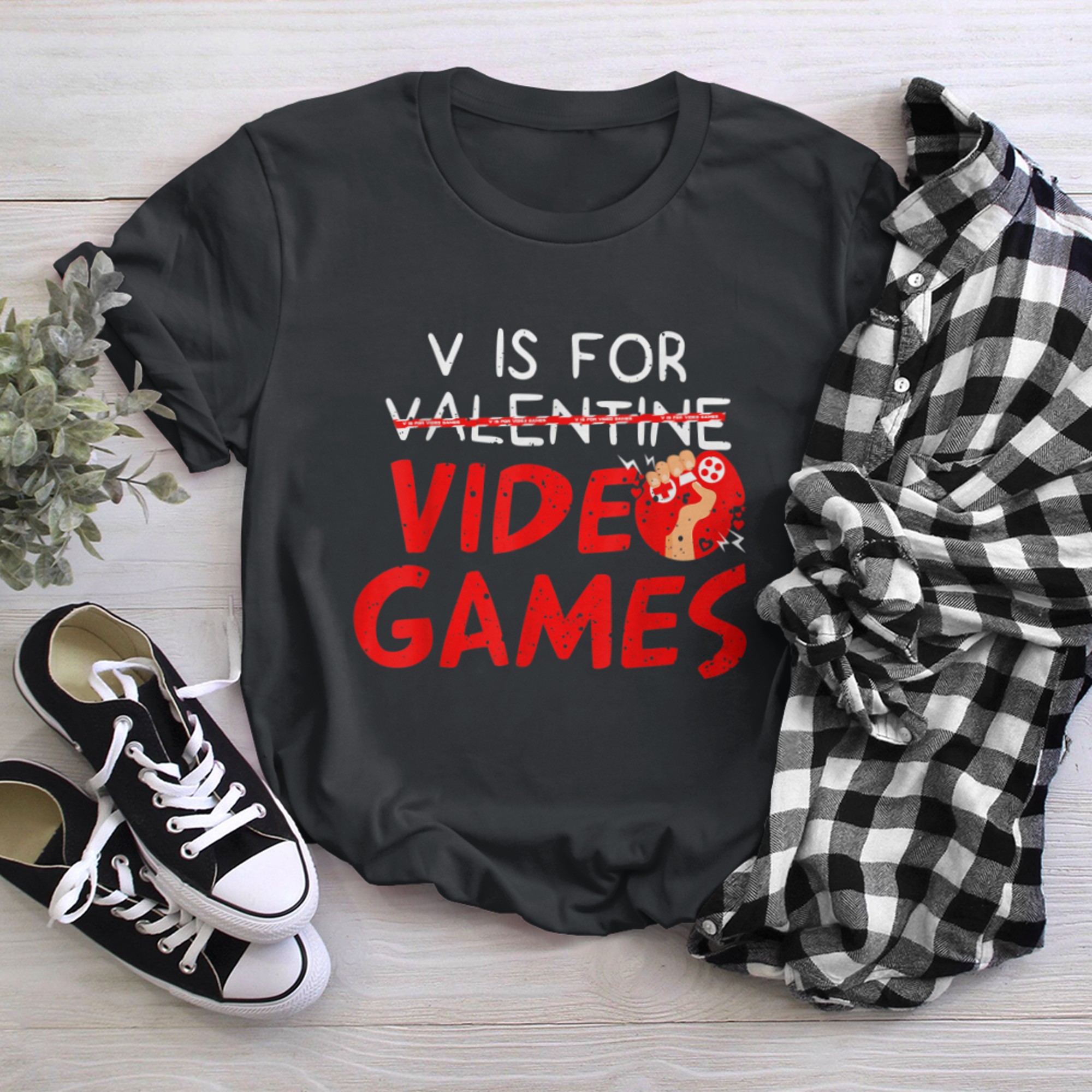 V Is For Video Games Funny Valentines Day Cool Gamer Boy Men t-shirt black