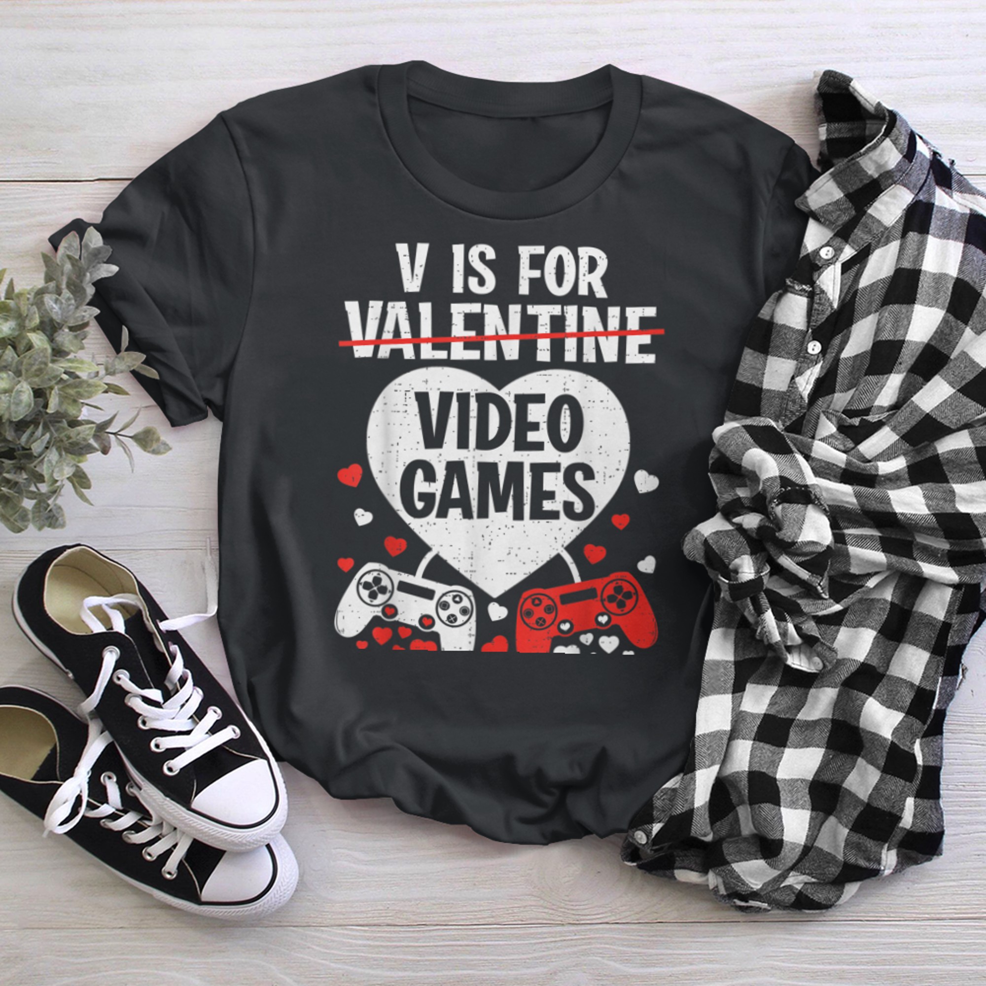 V Is For Video Games Funny Valentines Day For Gamer Boy Men (7) t-shirt black