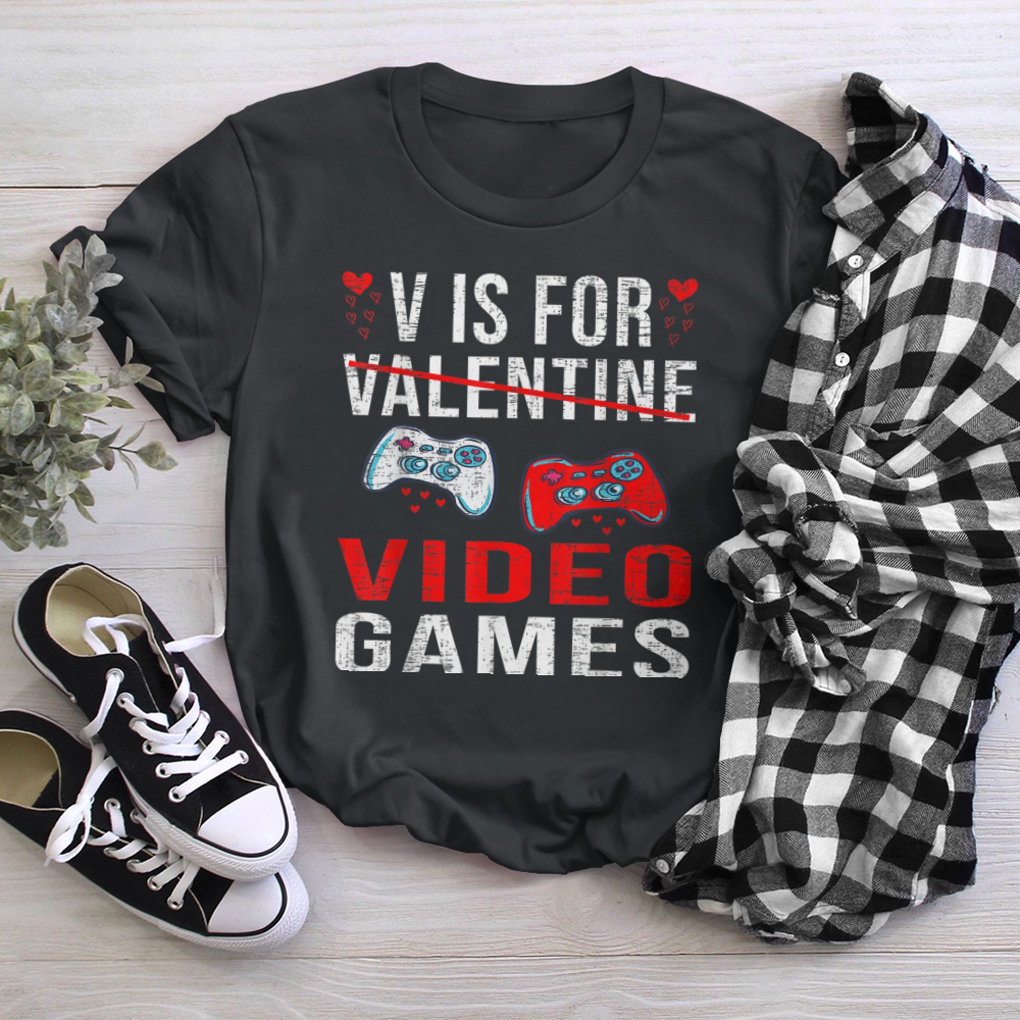 V Is For Video Games Funny Valentine's Day Gamer (5) t-shirt black