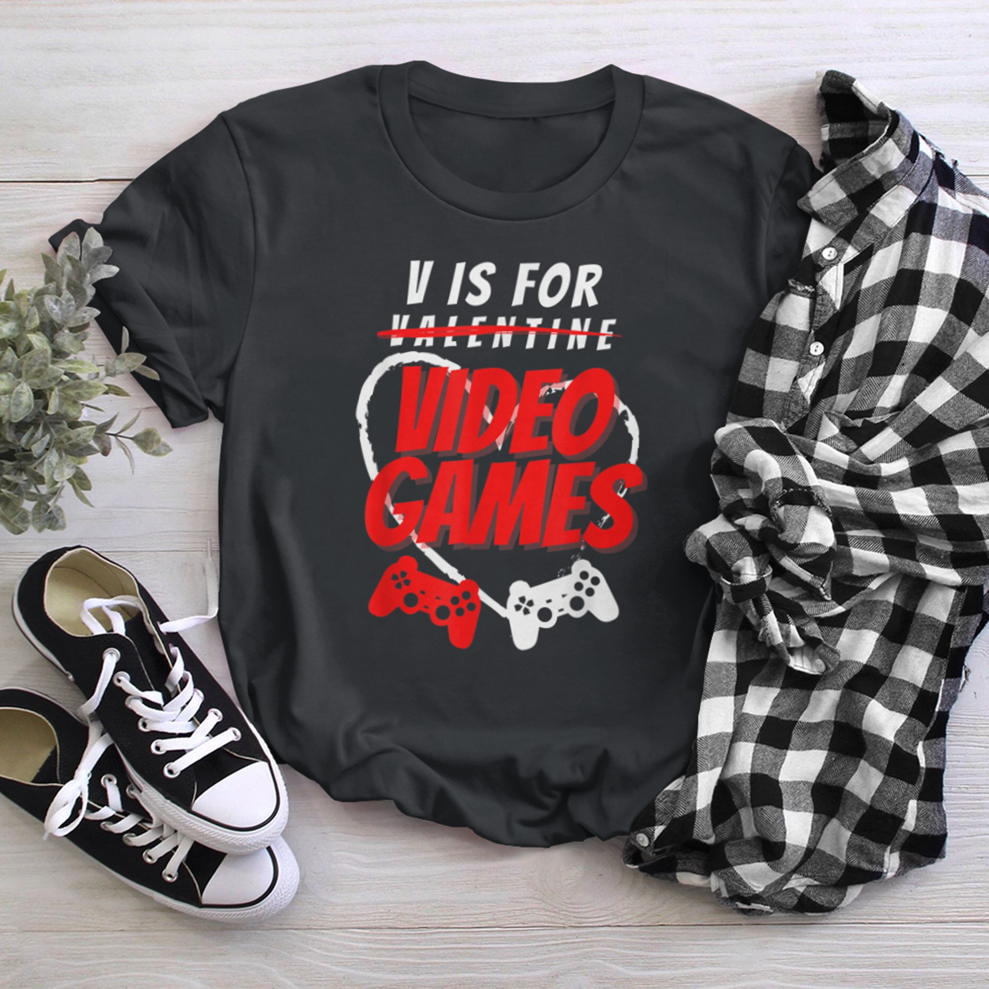 V Is For Video Games Funny Valentines Day Gamer (7) t-shirt black