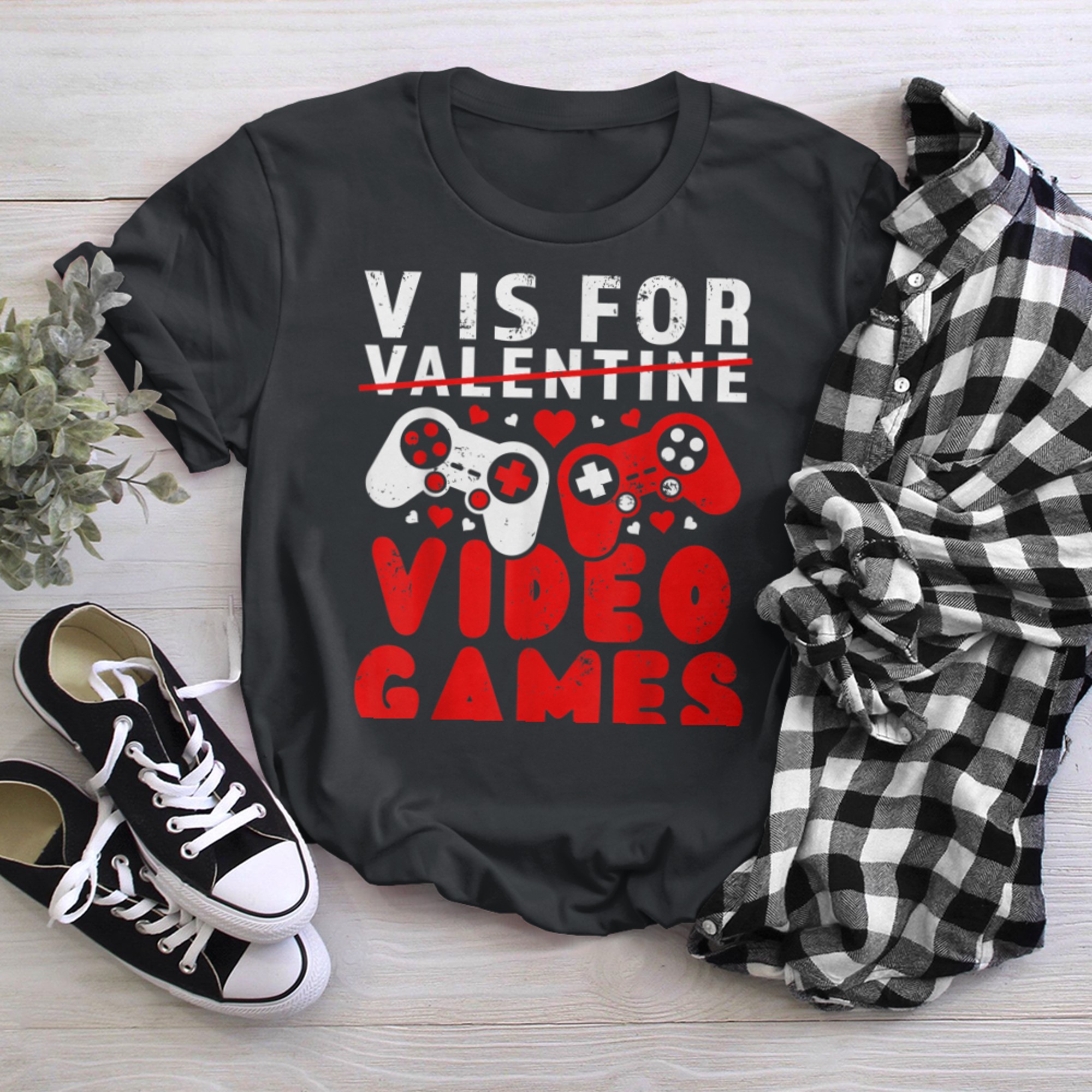 V is For Video Games Funny Valentines Day Gamer Boy (9) t-shirt black