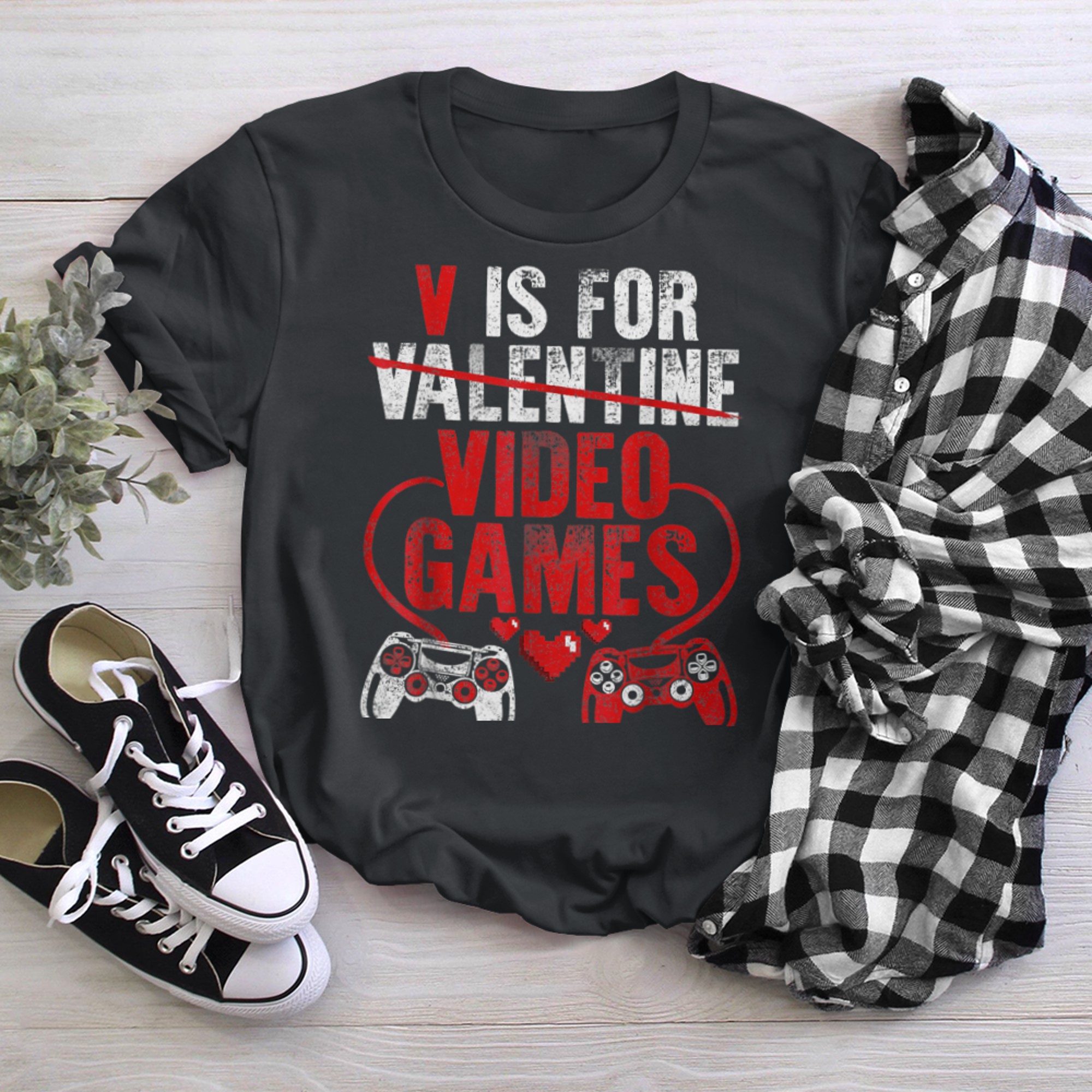 V Is For Video Games Funny Valentines Day Gamer Boy Men - 2023-09-16T114033.606 t-shirt black