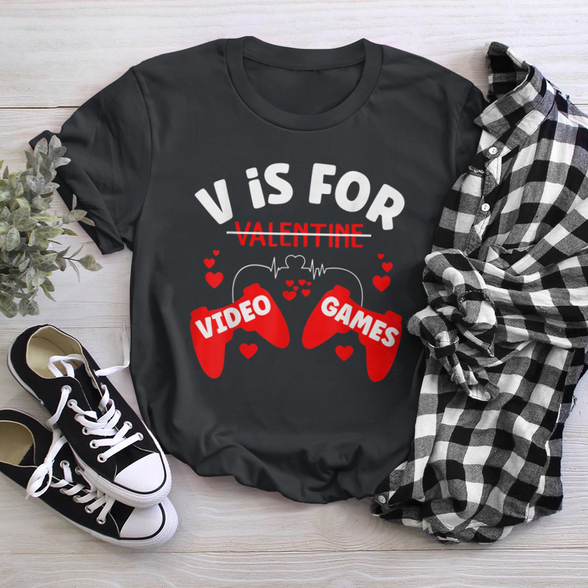 V Is For Video Games Funny Valentines Day Gamer Boy Men - 2023-09-16T114043.142 t-shirt black