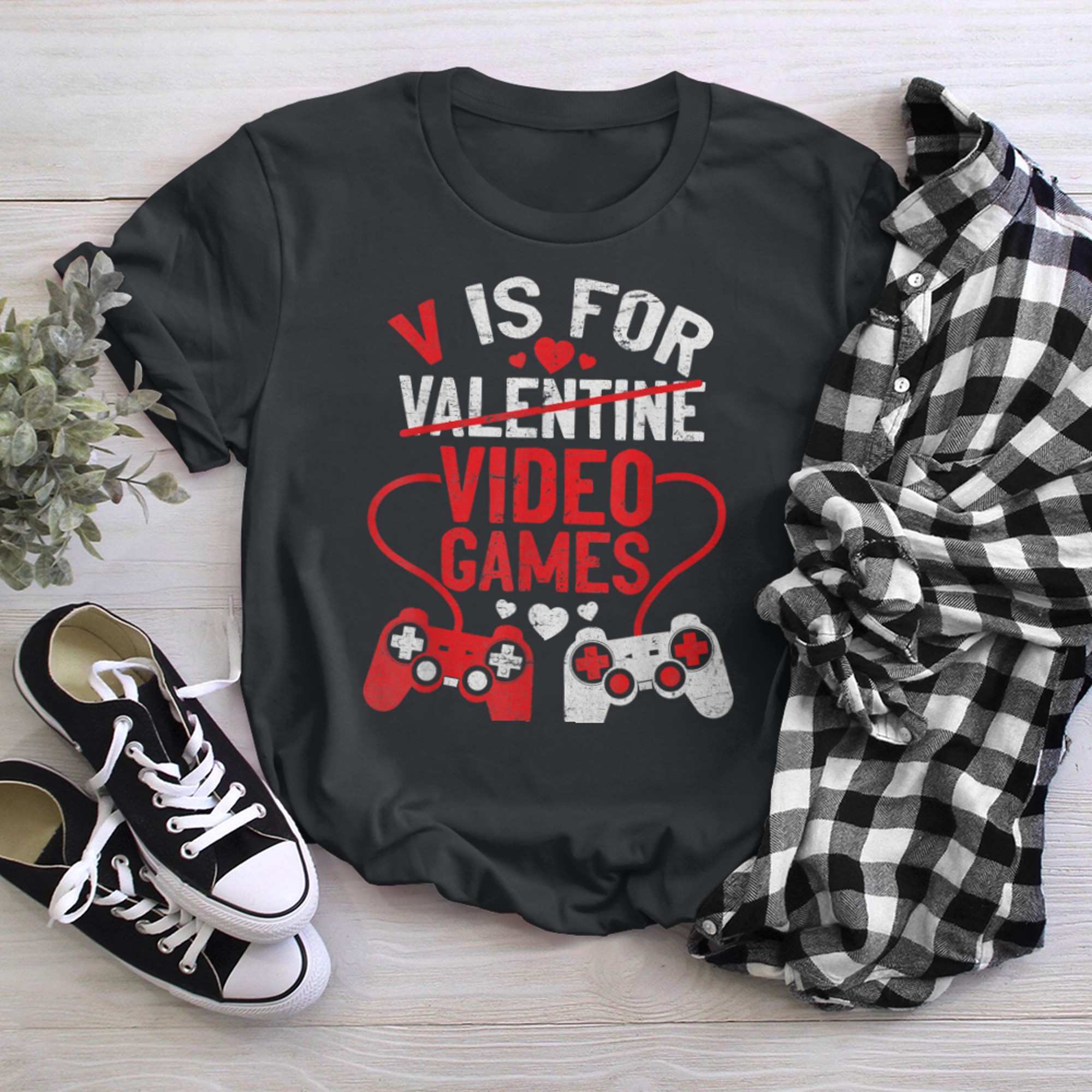 V Is For Video Games Funny Valentines Day Gamer Boy Men - 2023-09-16T114050.508 t-shirt black