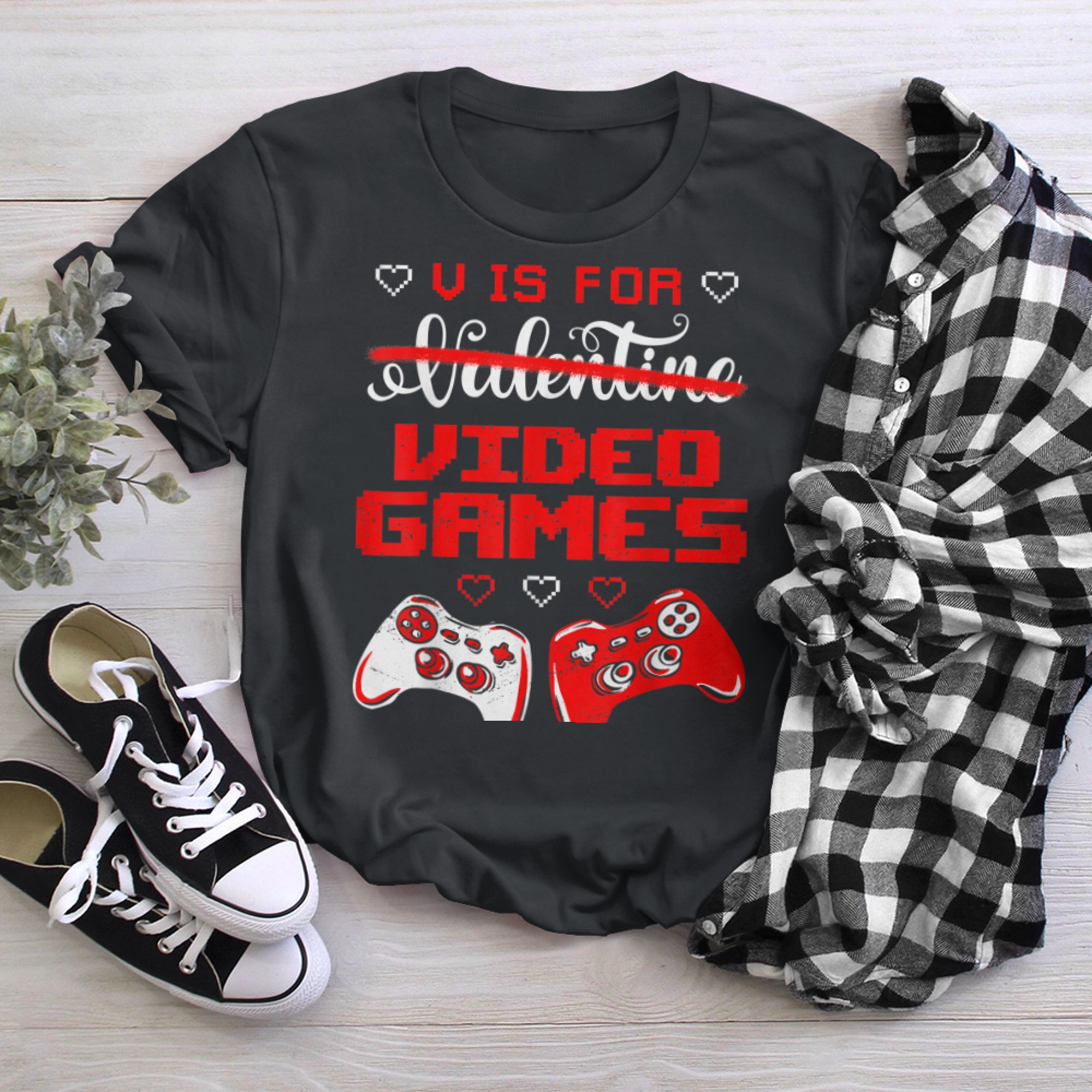 V Is For Video Games Funny Valentines Day Gamer Boy Men - 2023-09-16T114053.319 t-shirt black