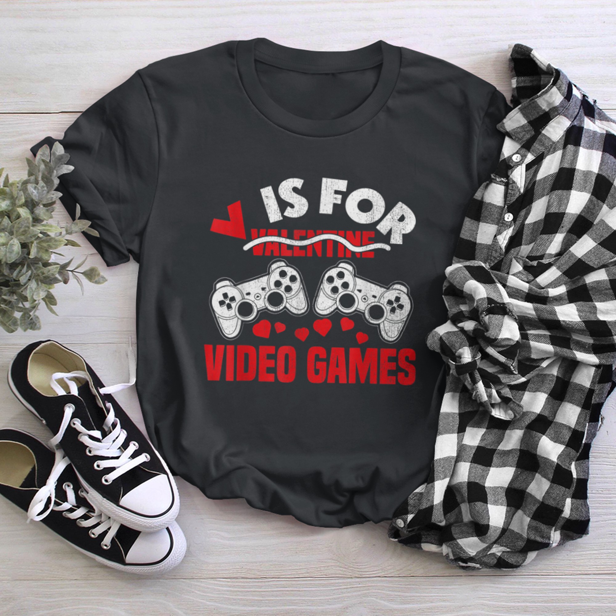 V Is For Video Games Funny Valentines Day Gamer Boy Men - 2023-09-16T114101.796 t-shirt black