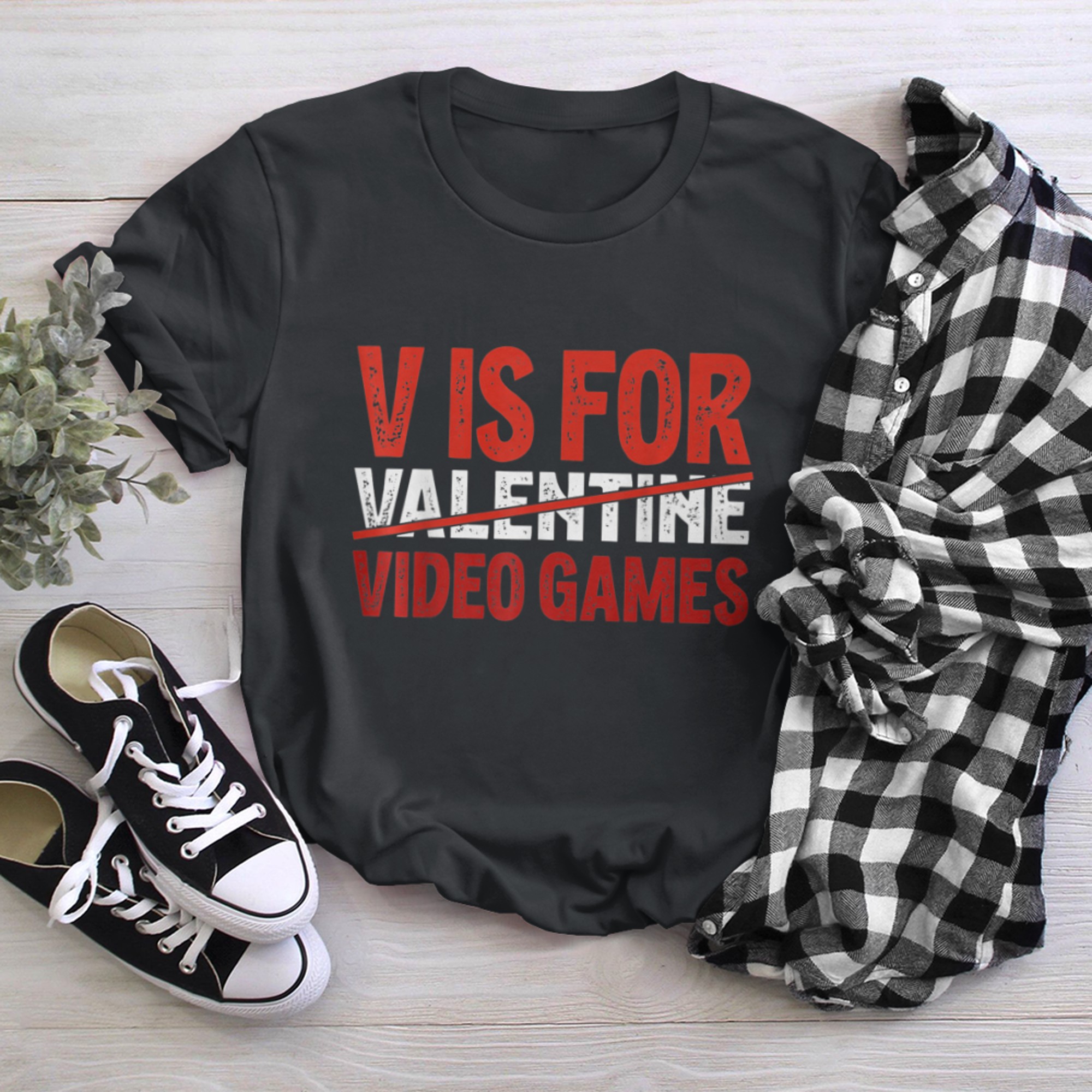 V Is For Video Games Funny Valentines Day Gamer Boy Men - 2023-09-16T114105.554 t-shirt black