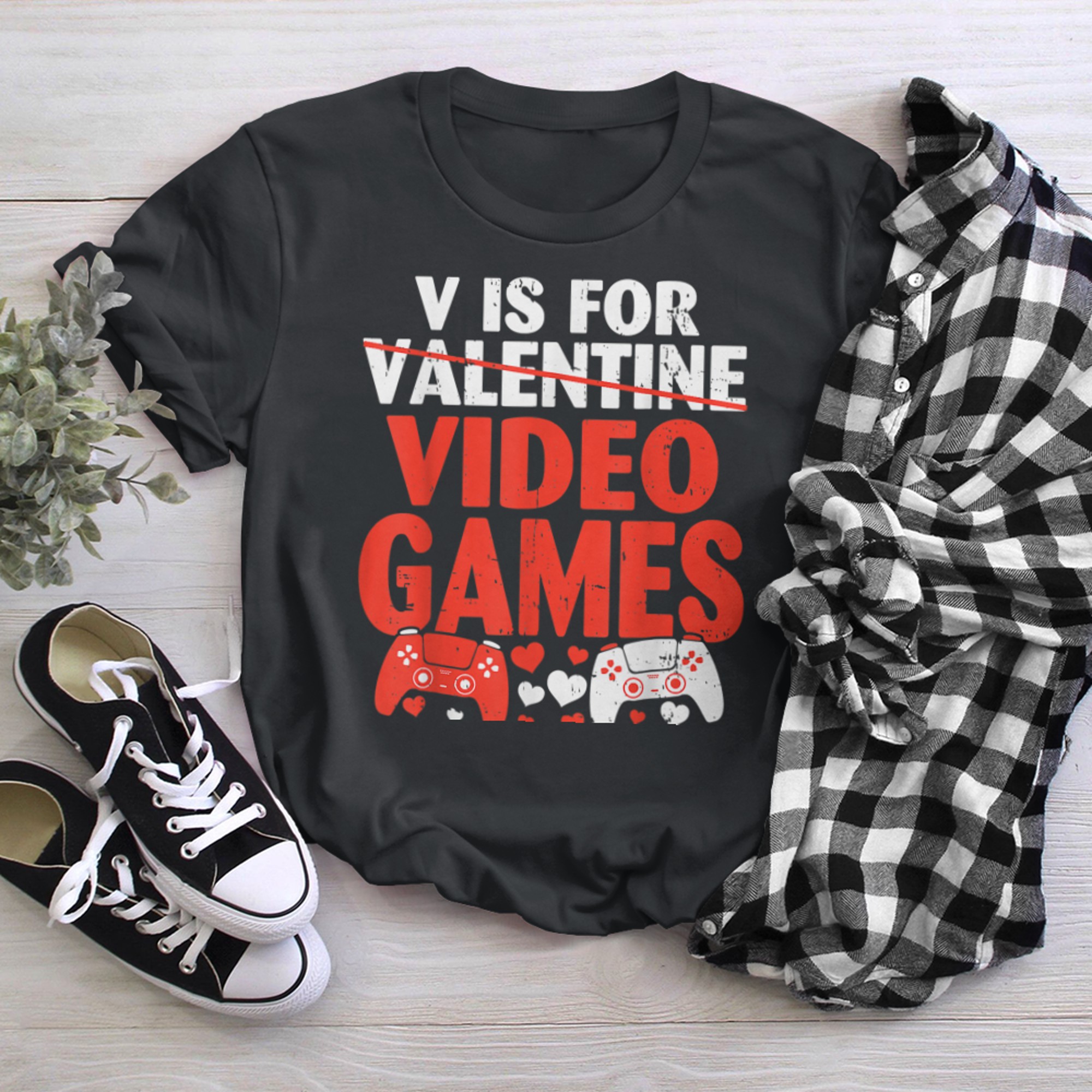 V Is For Video Games Funny Valentines Day Gamer Boy Men - 2023-09-16T114110.761 t-shirt black