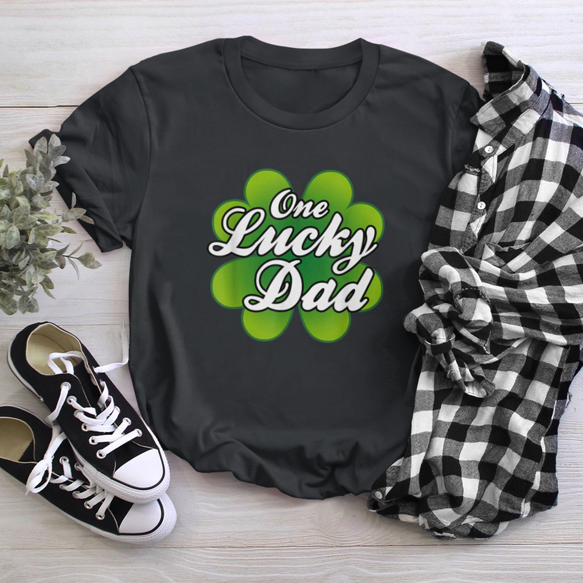 One Lucky Dad - Four Leaf Clover  Family t-shirt black