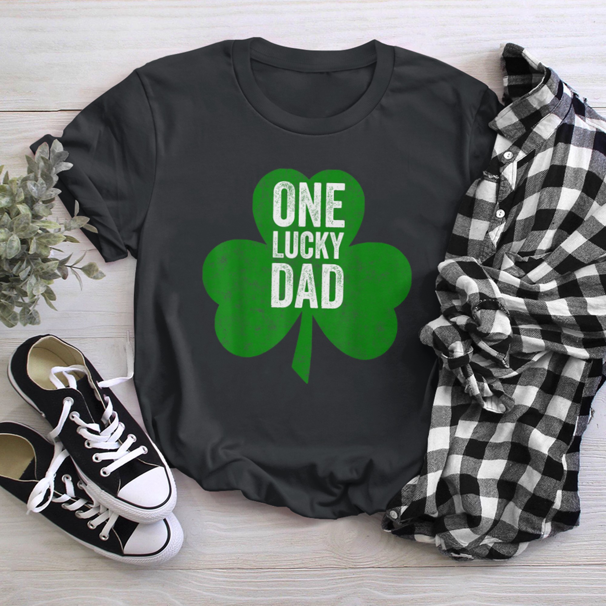 One Lucky Dad Shirt Funny Saint Patricks Day (5) t-shirt black