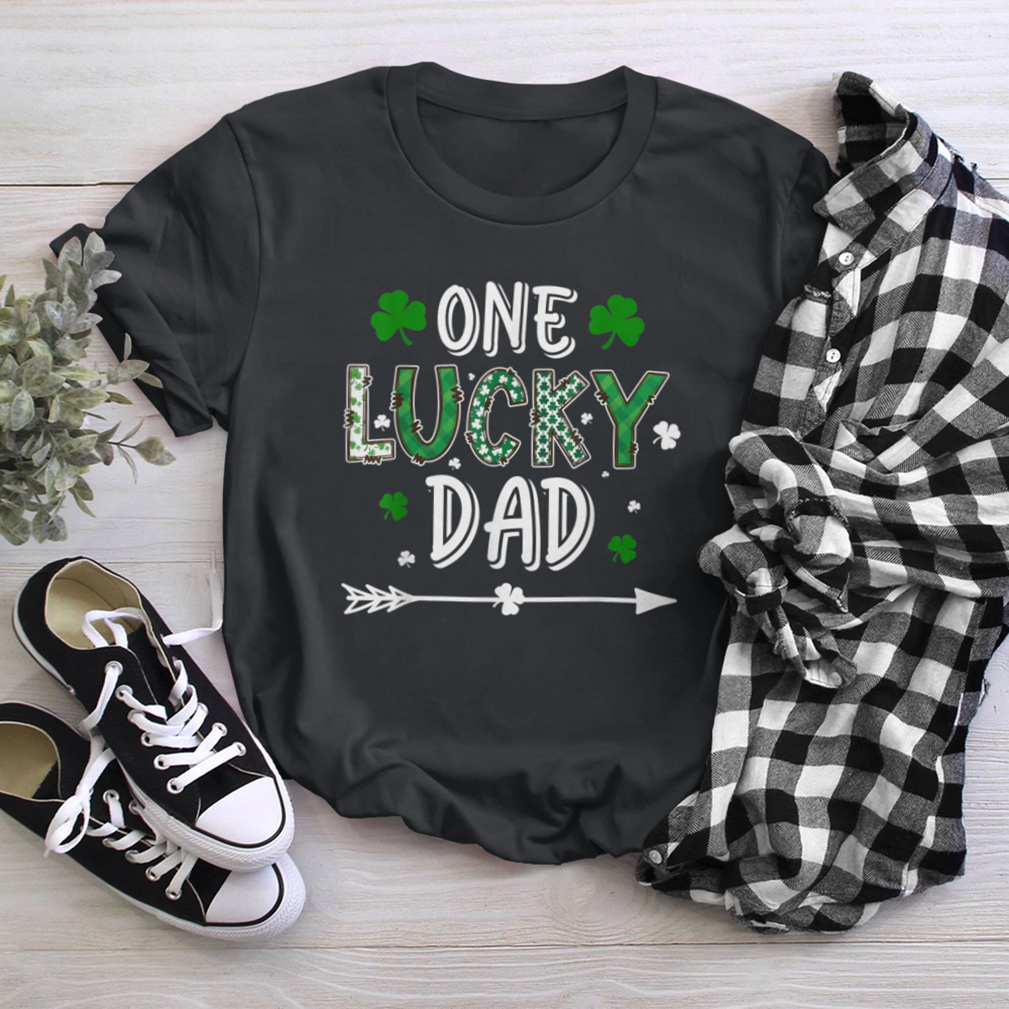 One Lucky Dad St Patricks Day Irish Matching Family t-shirt black