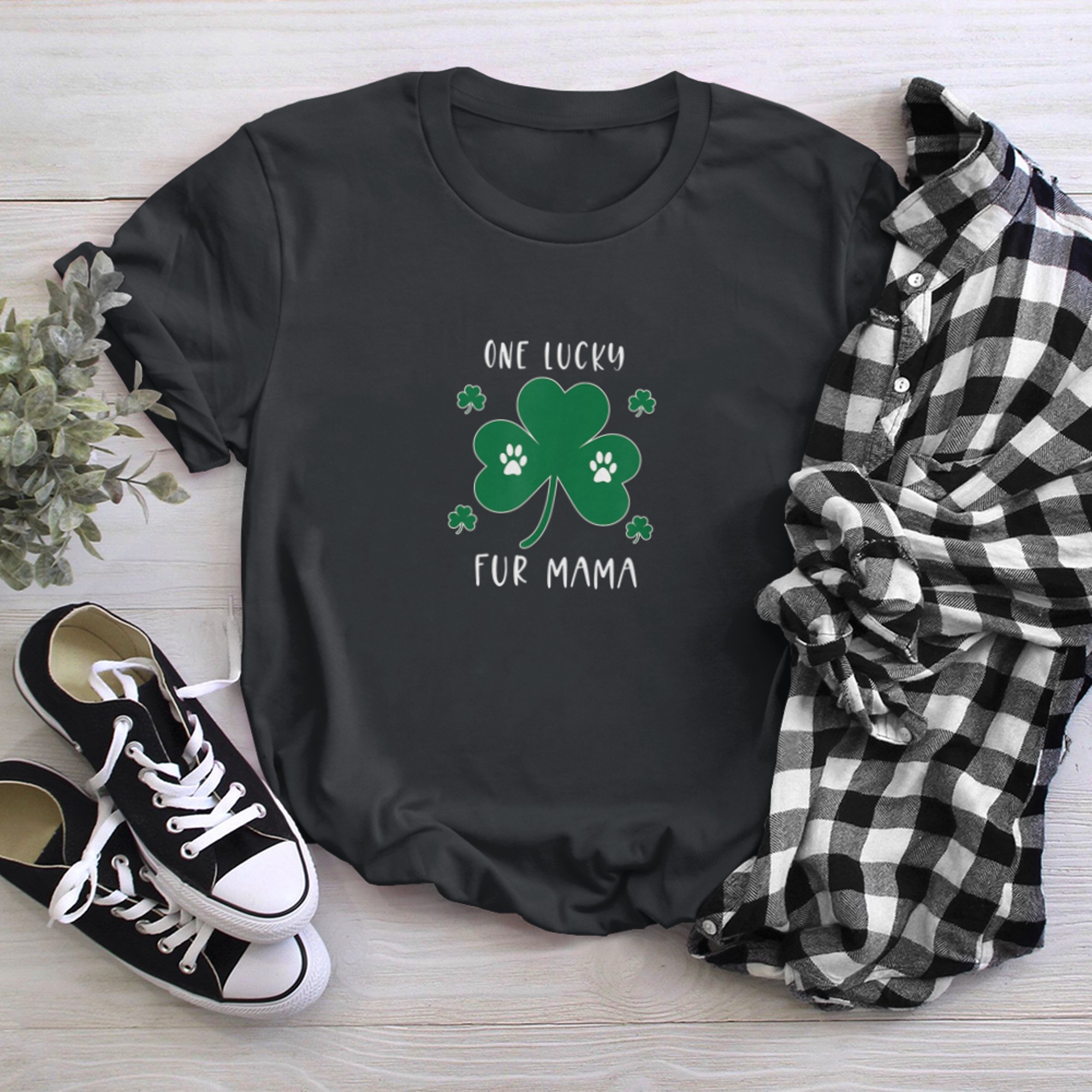 One Lucky Fur Mama dog mom St. Patrick's Day shamrock t-shirt black