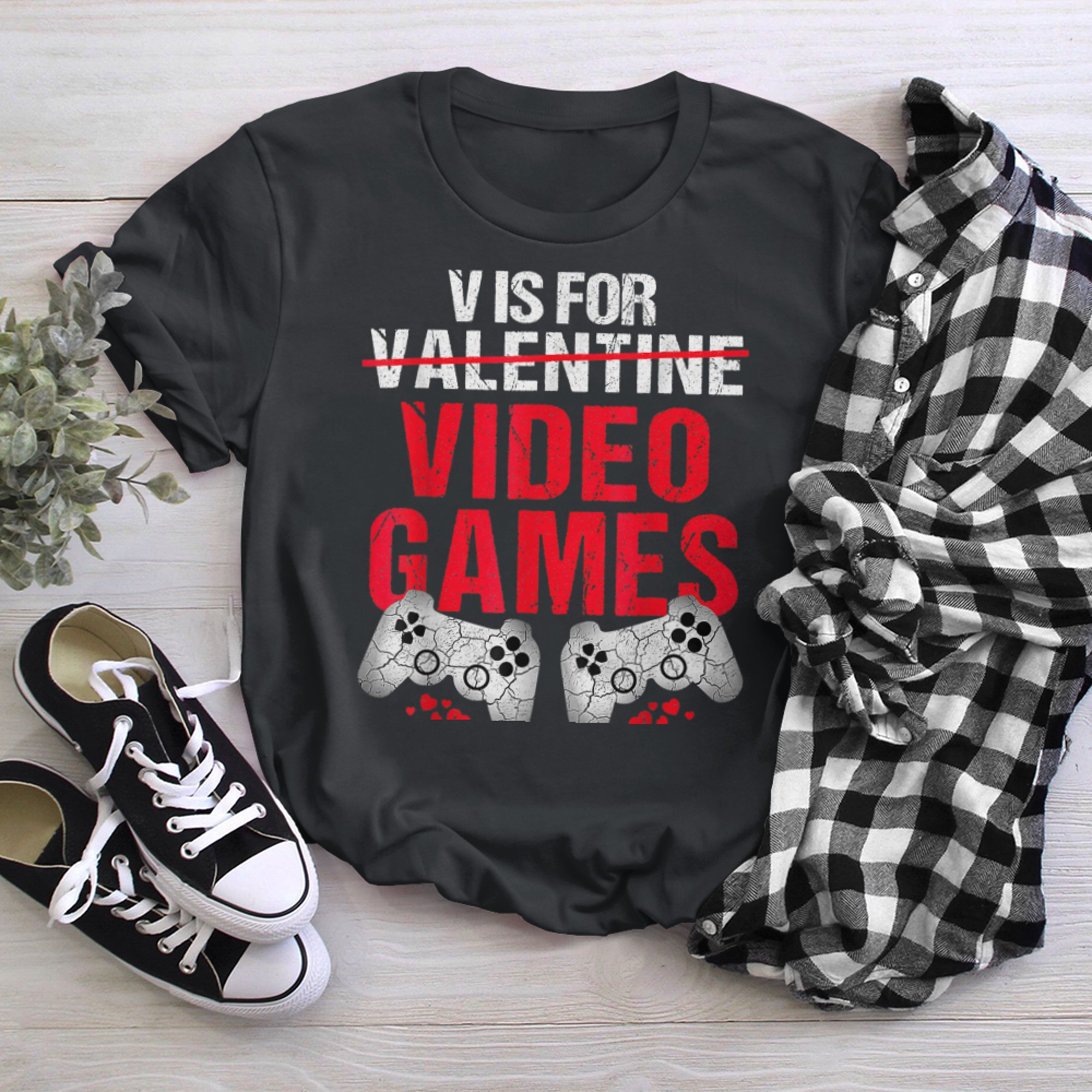 V Is For Video Games Funny Valentines Day Gamer Boy Men - 2023-09-16T114117.198 t-shirt black