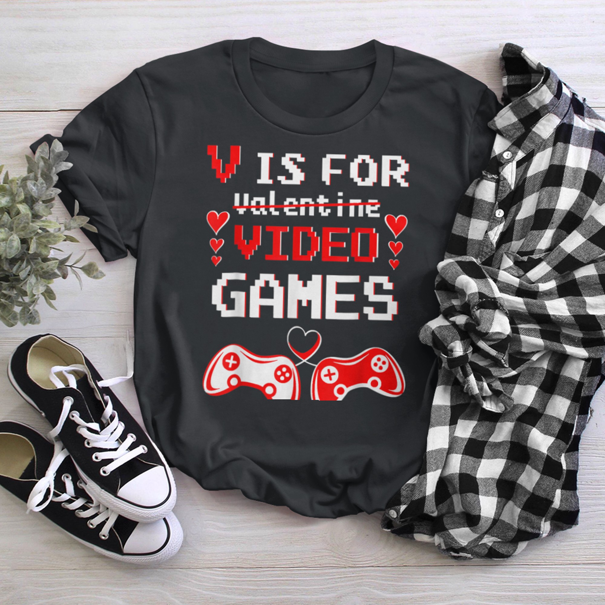 V Is For Video Games Funny Valentines Day Gamer Boy Men - 2023-09-16T114126.931 t-shirt black