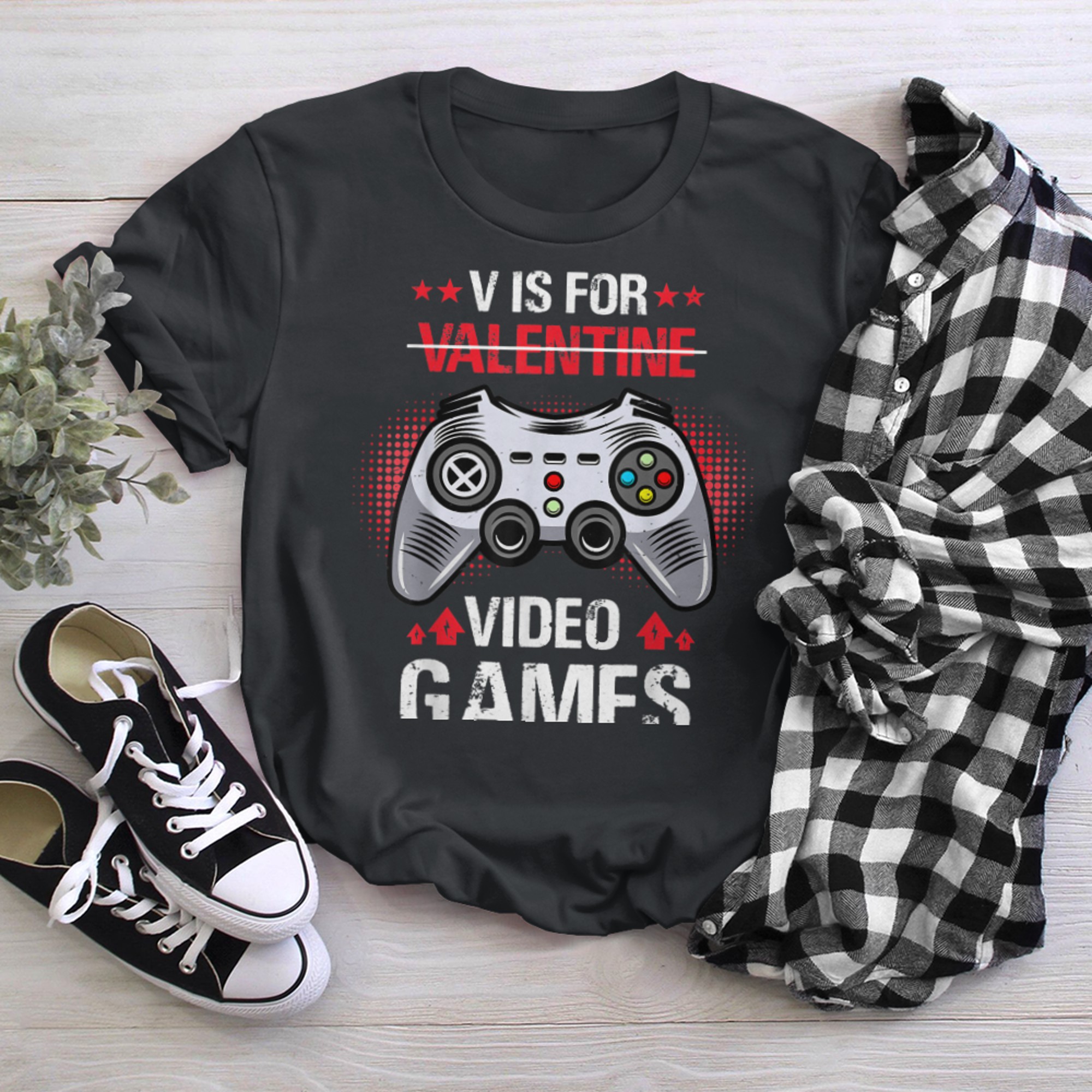 V Is For Video Games Funny Valentines Day Gamer Boy Men (14) t-shirt black