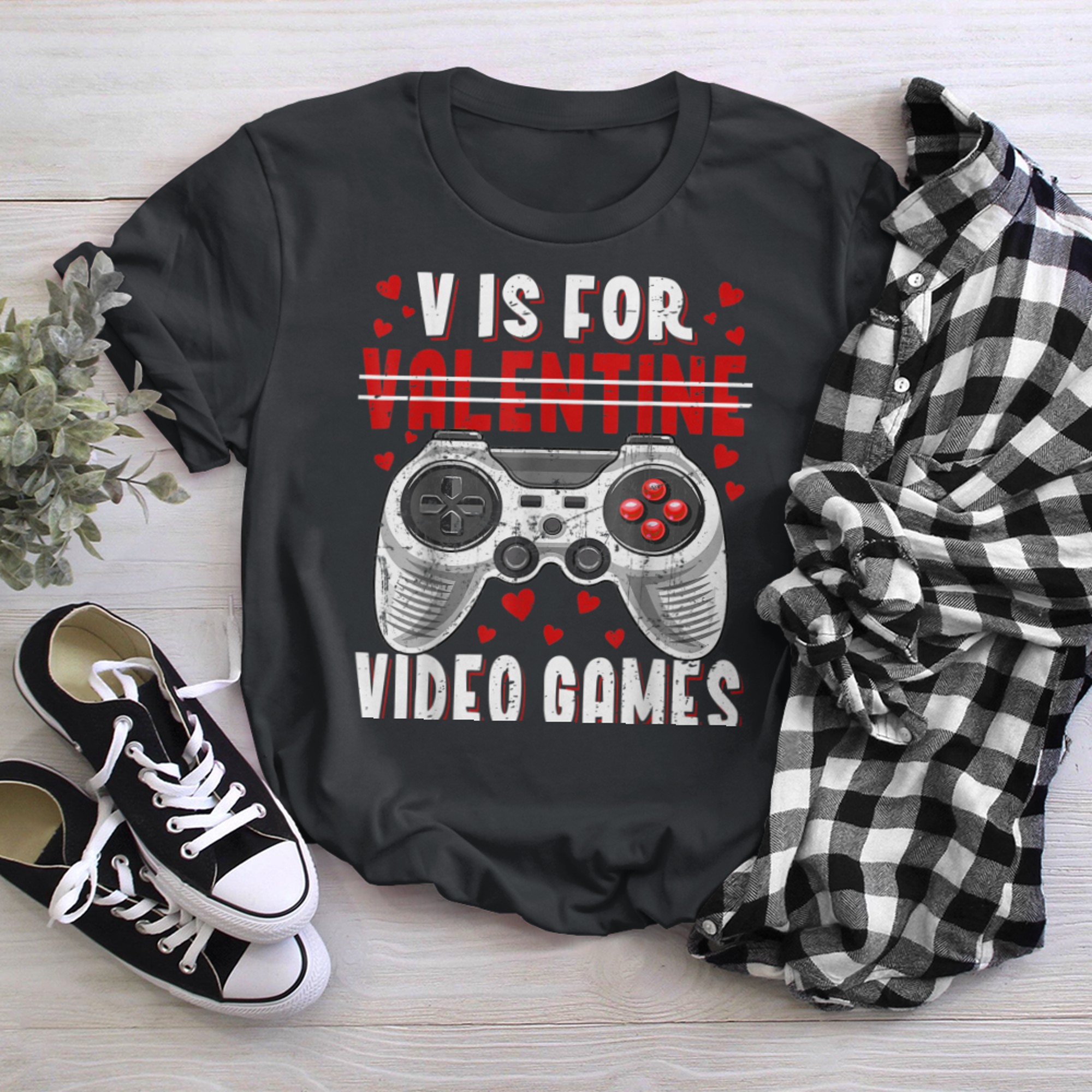 V Is For Video Games Funny Valentines Day Gamer Boy Men Kids (15) t-shirt black