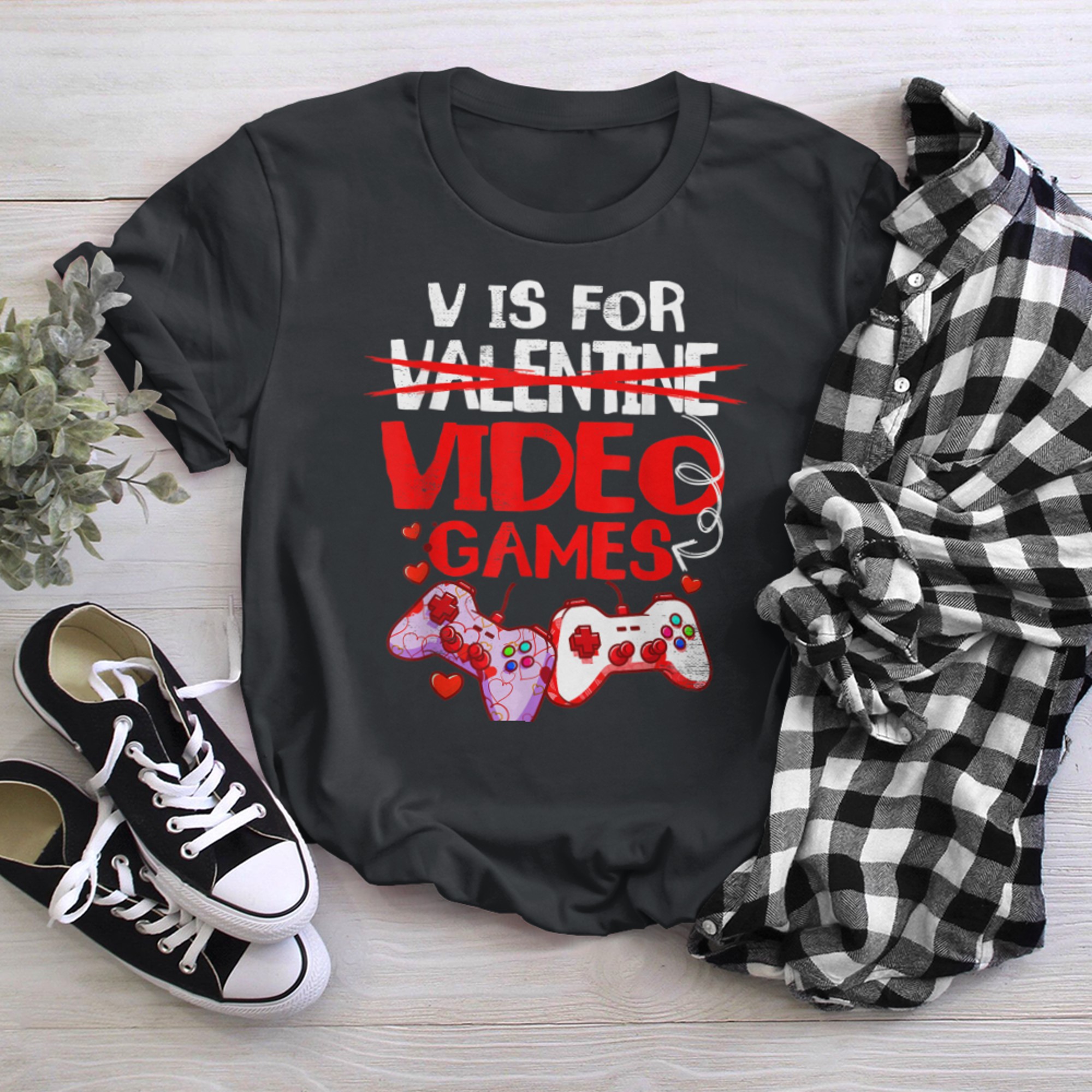 V Is For Video Games Funny Valentines Day Gamer Boy Men Kids (7) t-shirt black