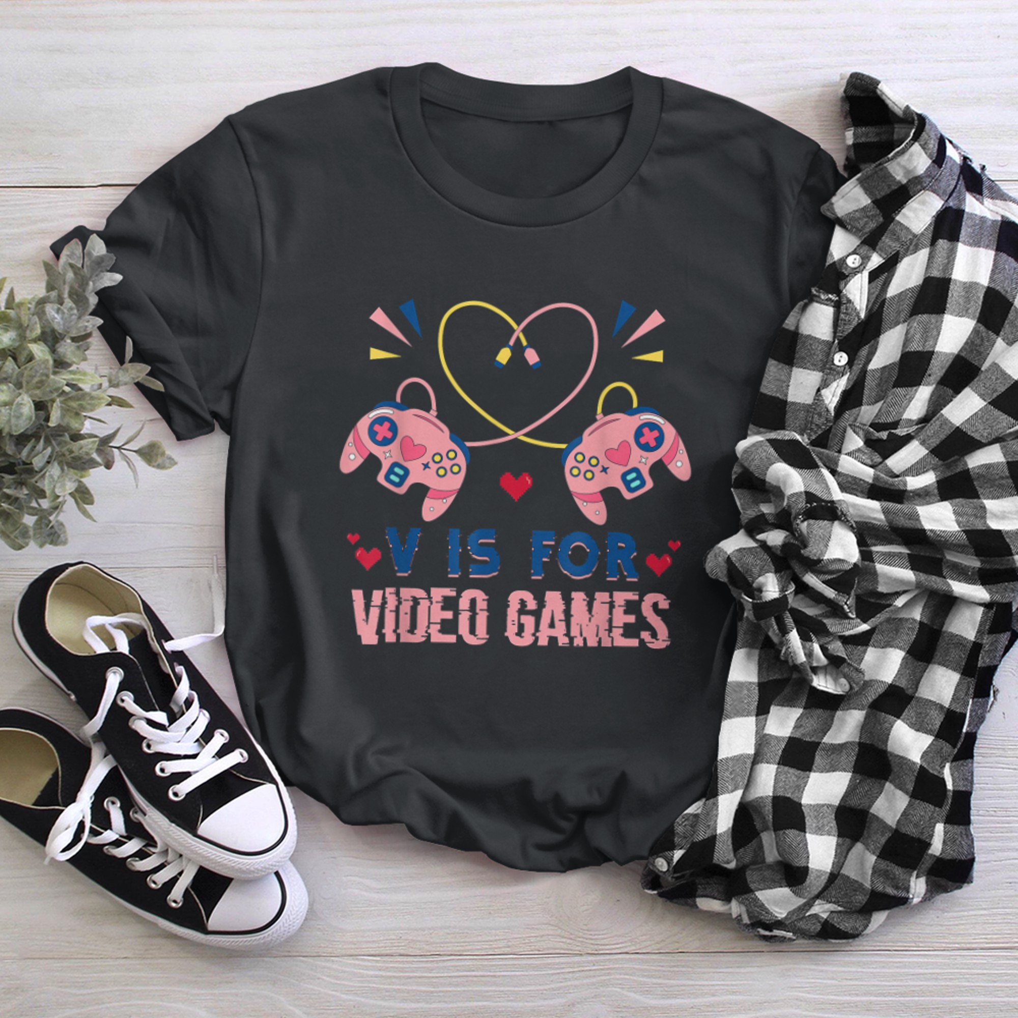 V Is For Video Games Funny Valentines Day Gamer girls t-shirt black