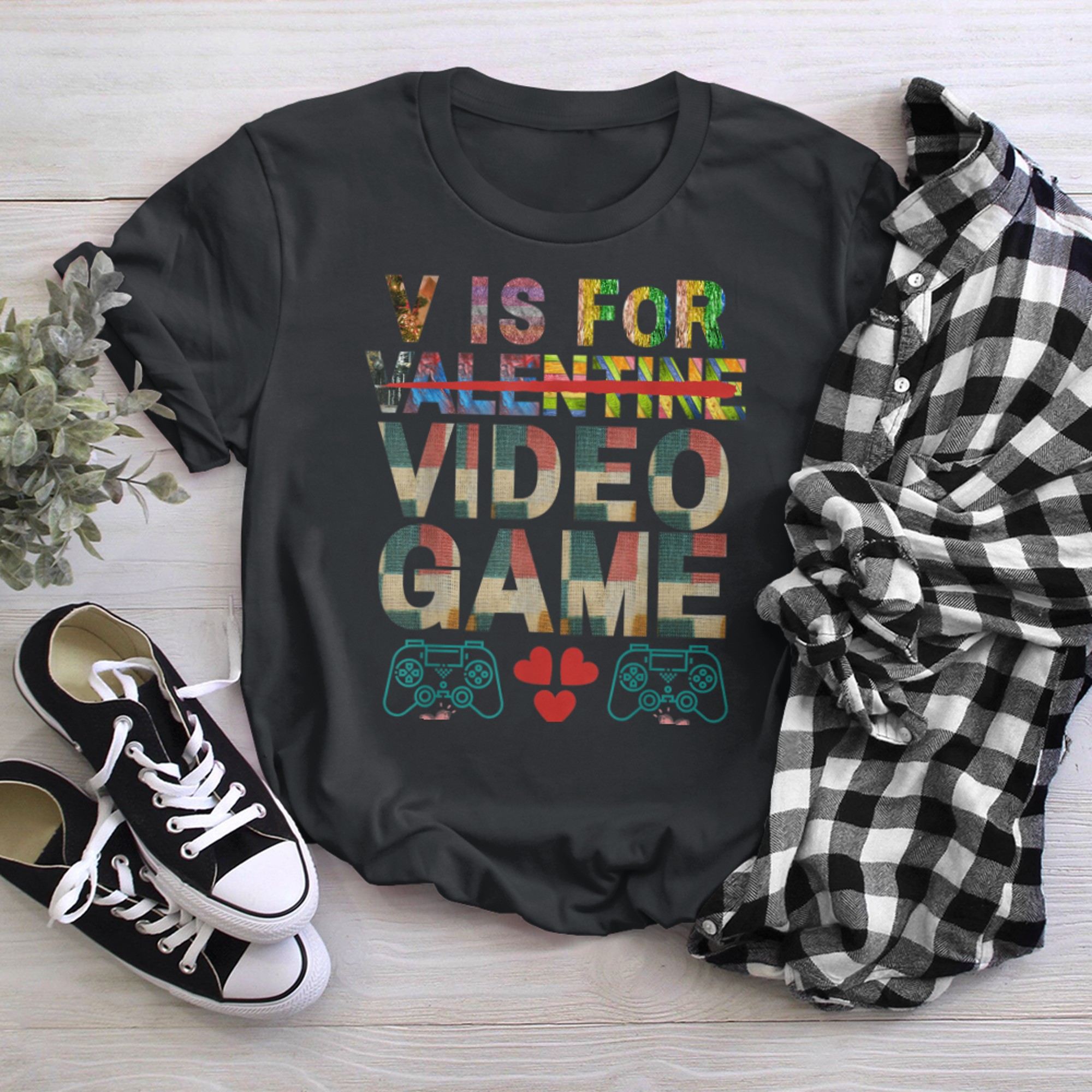 V Is For Video Games Funny Valentines Day Gamer Men t-shirt black