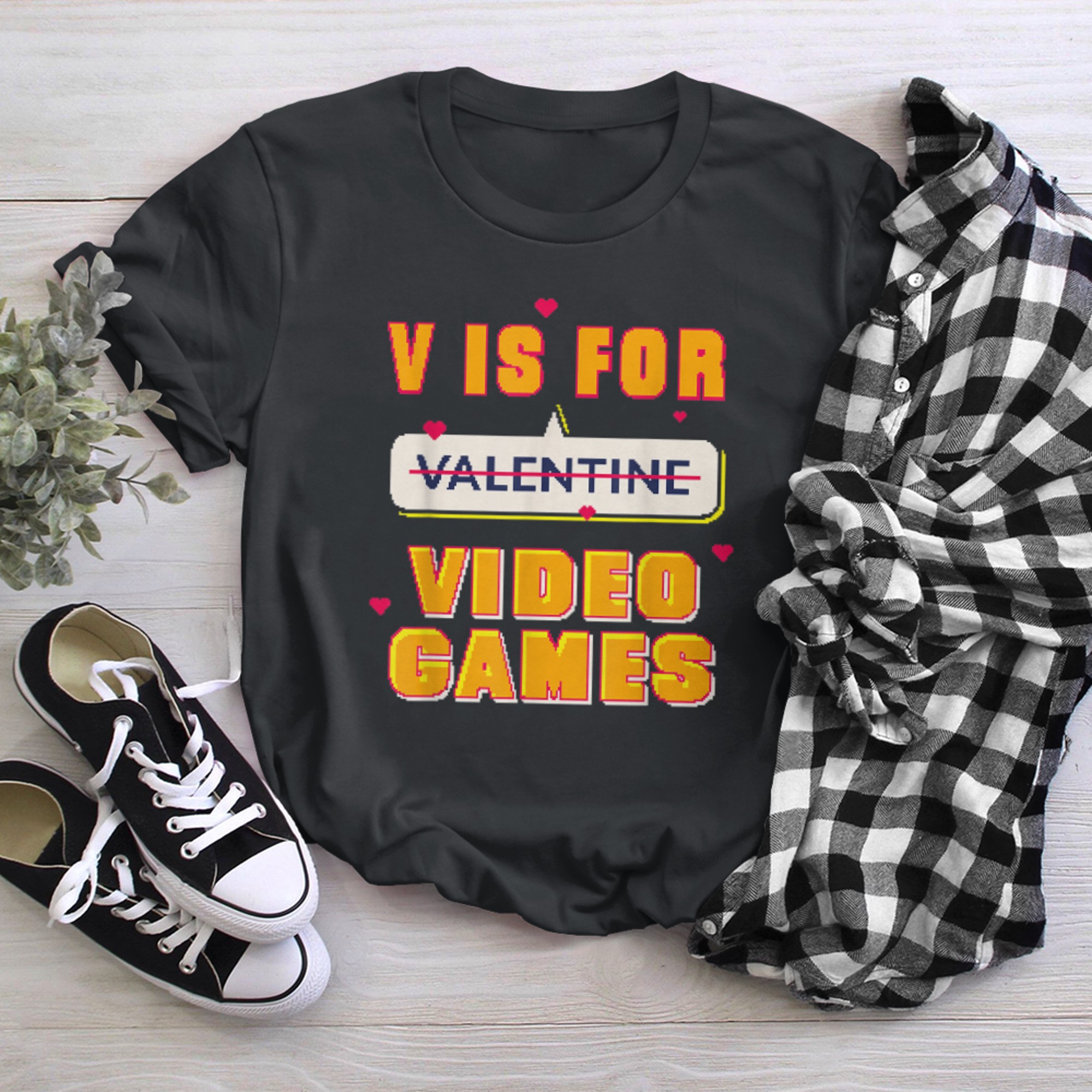 V is for Video Games Funny Valentines Day Quote Gaming t-shirt black