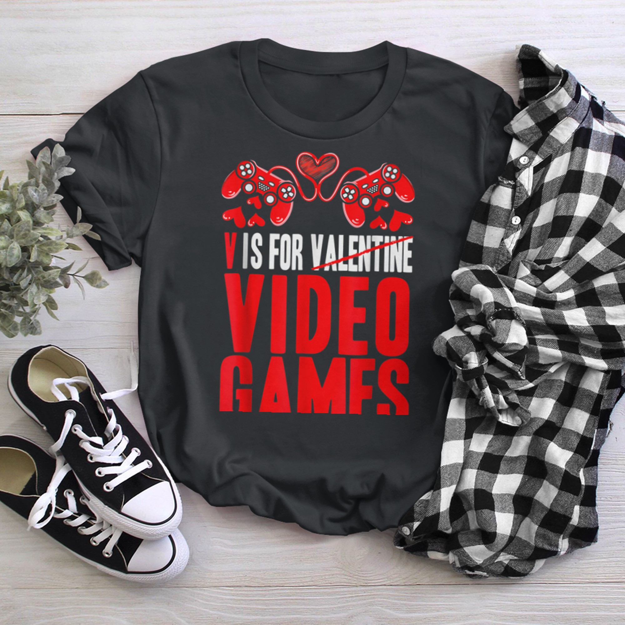 V Is For Video Games Gamer Boy Men Funny Valentines Day (2) t-shirt black