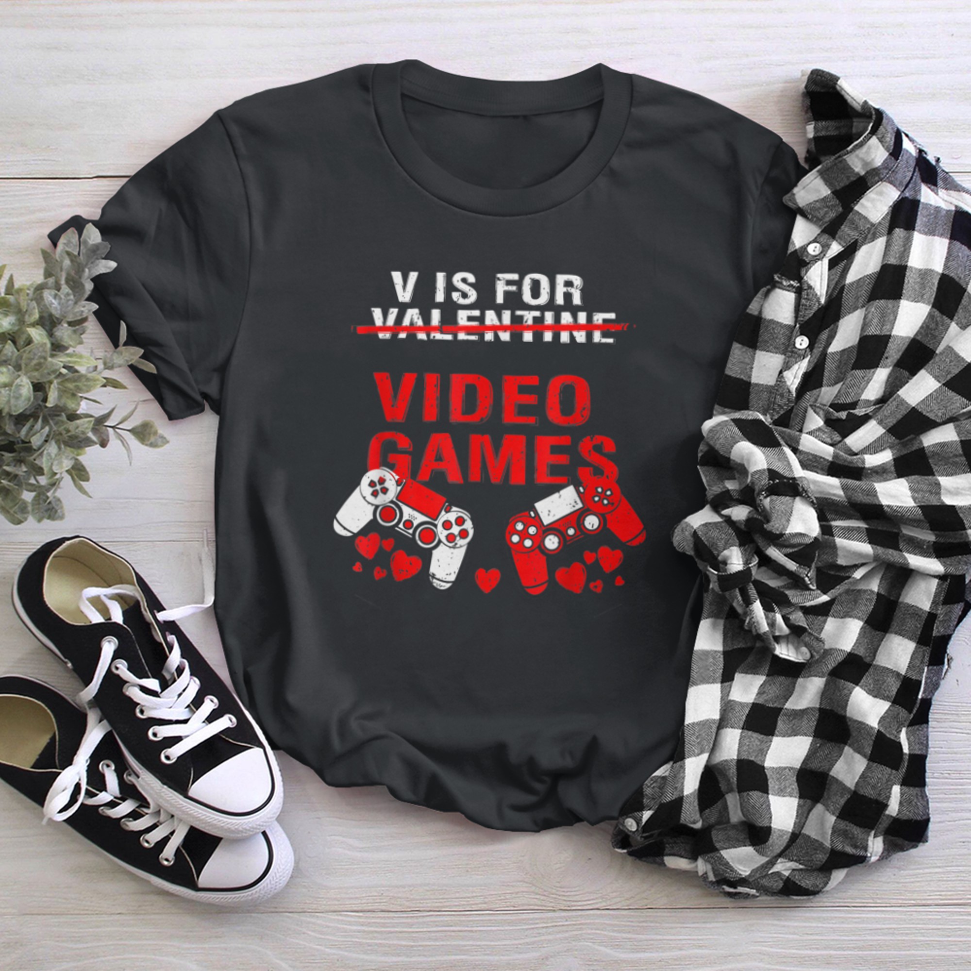 V Is For Video Games Valentines Day Funny Gamer t-shirt black