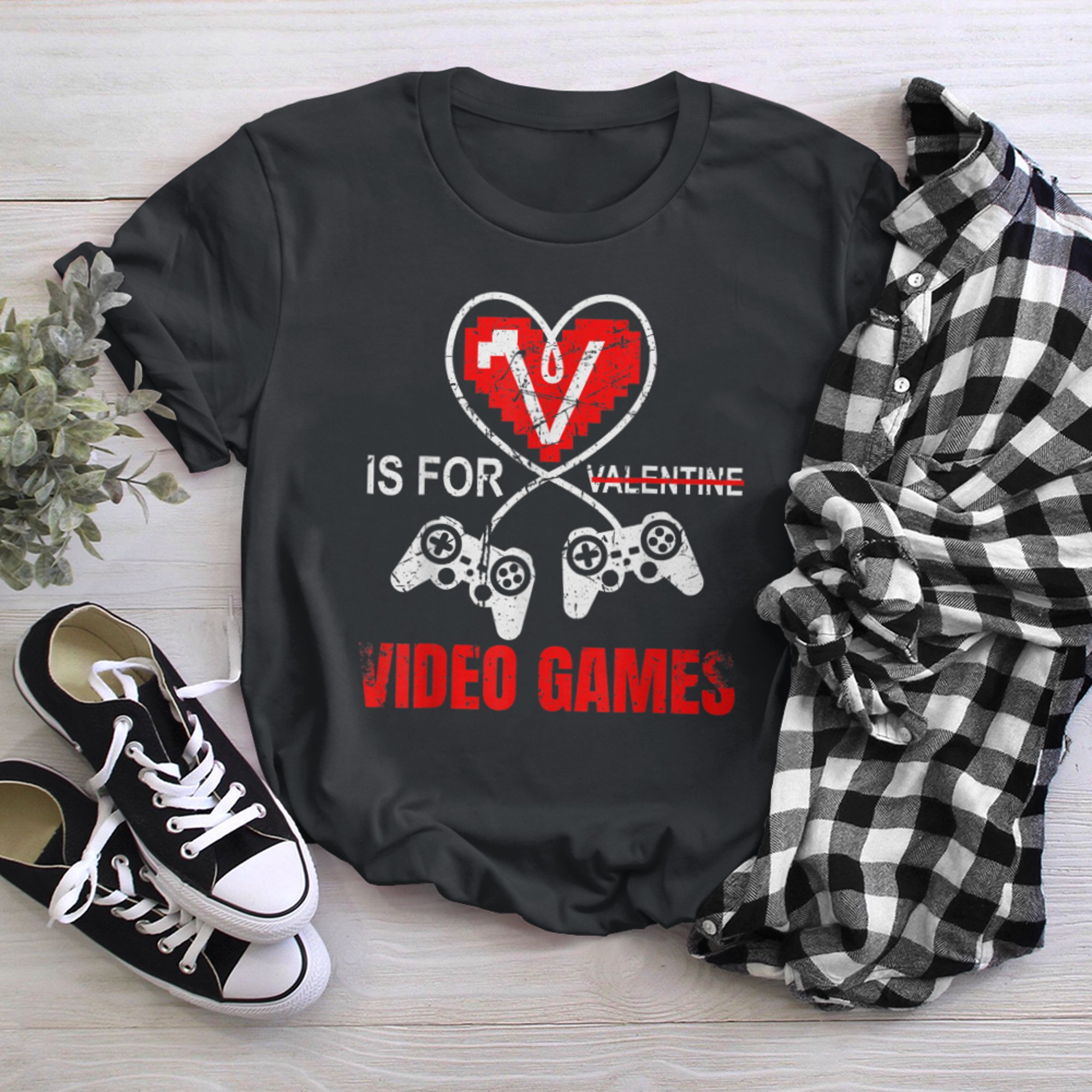 V Is For Video Games Valentine's Day Funnys t-shirt black