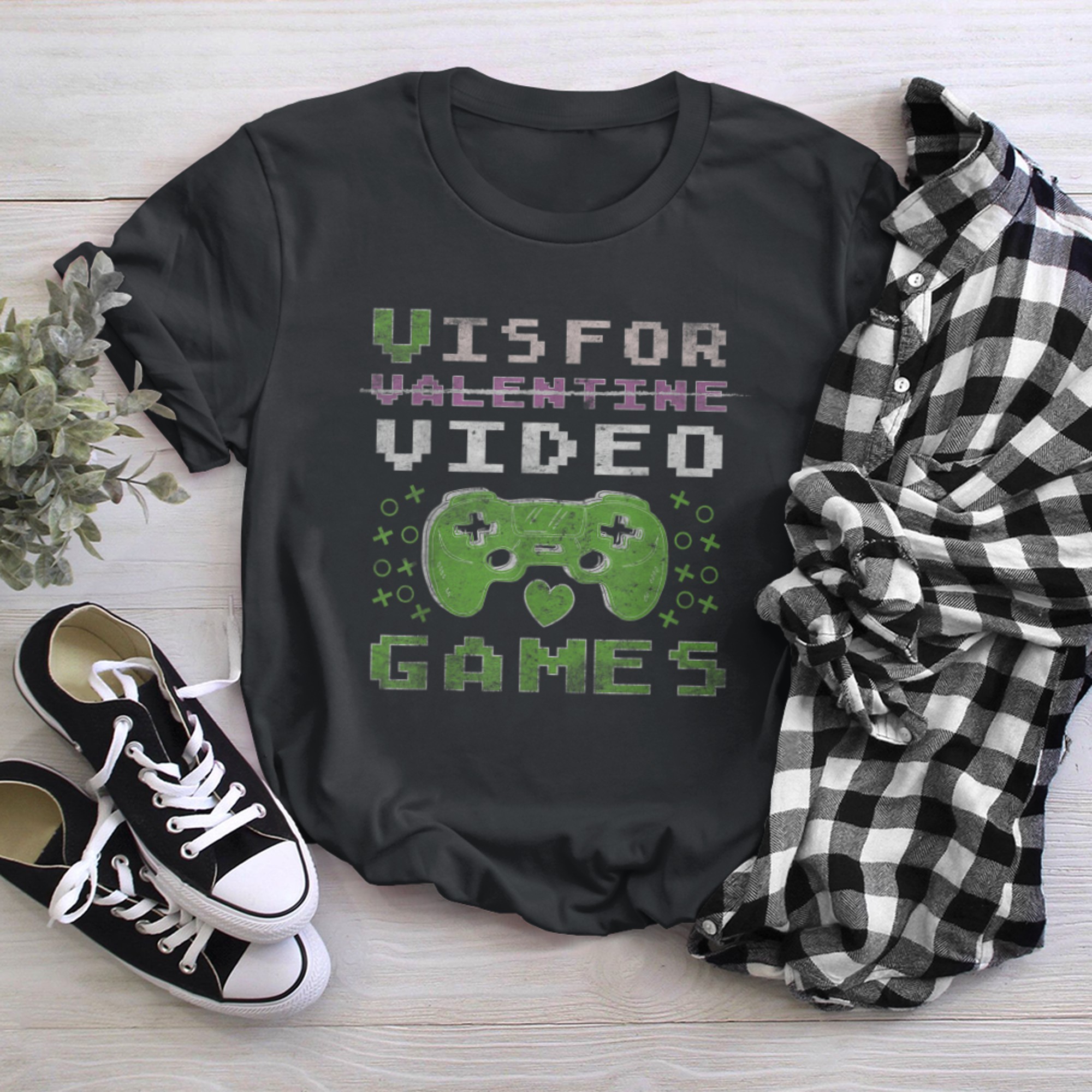 V is for Video Games Valentines Day Gamer (7) t-shirt black