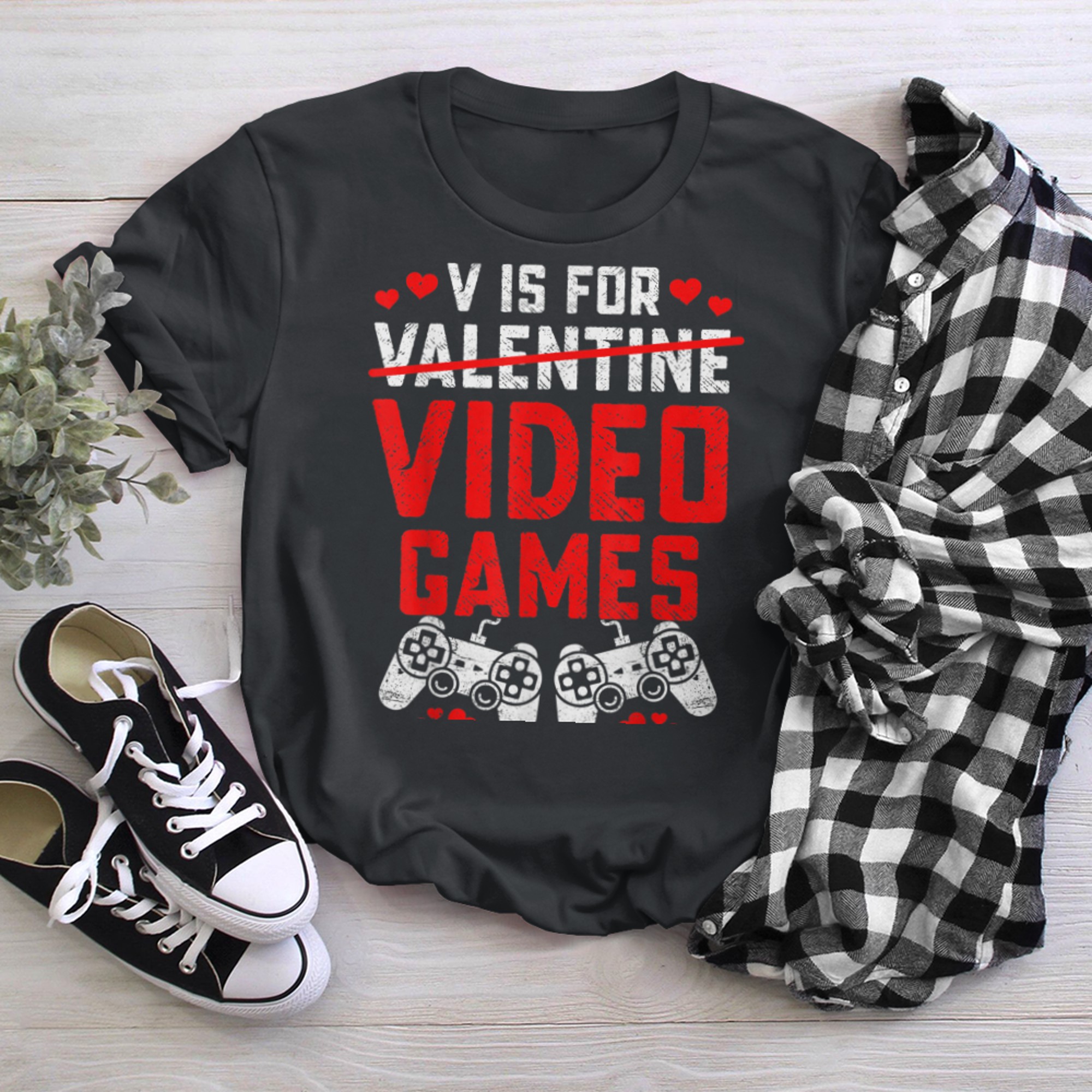 V Is For Video Games Valentines Day Gamer Men Boys (1) t-shirt black