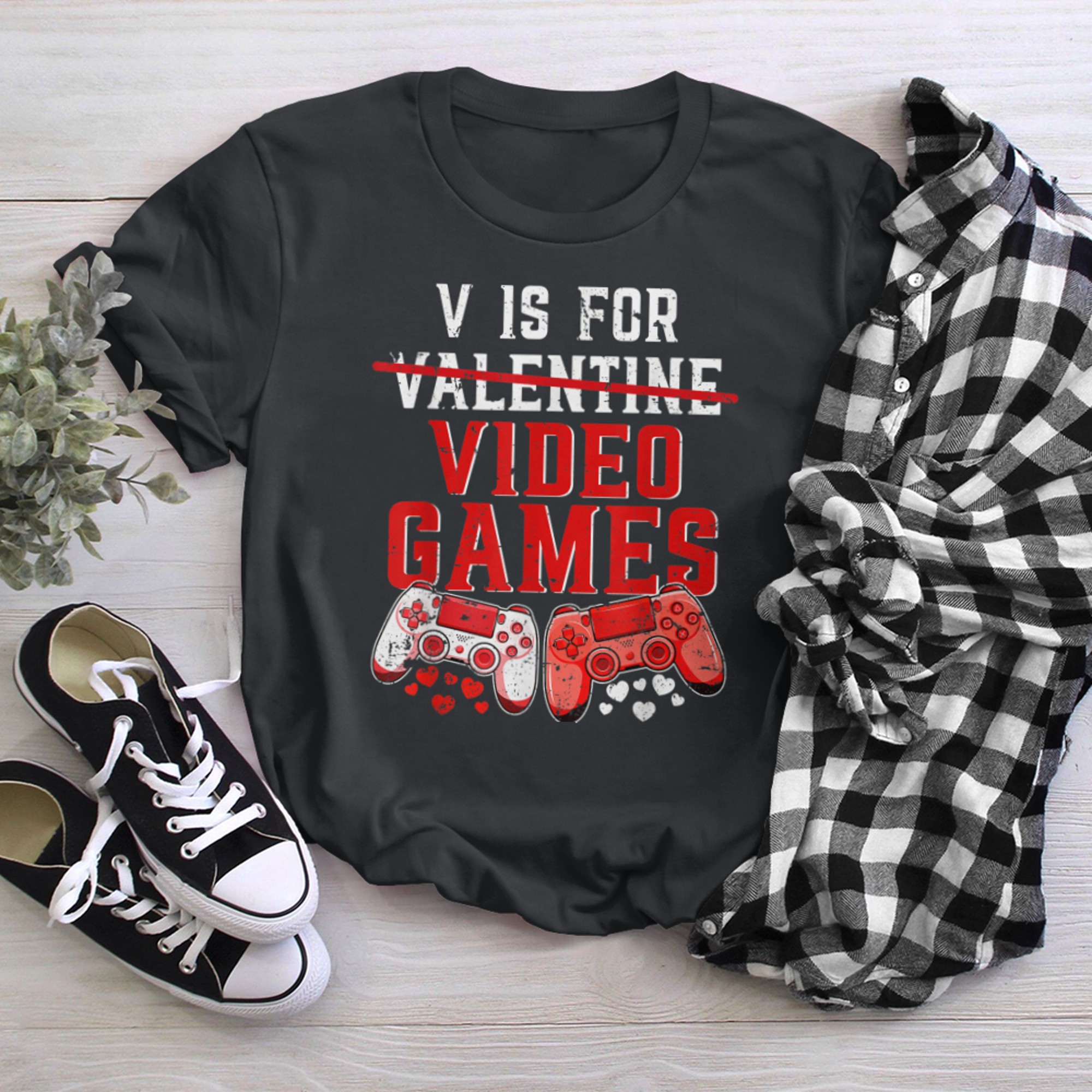 V is for Video Games Valentines Day Gamer Men Teen Boys (9) t-shirt black