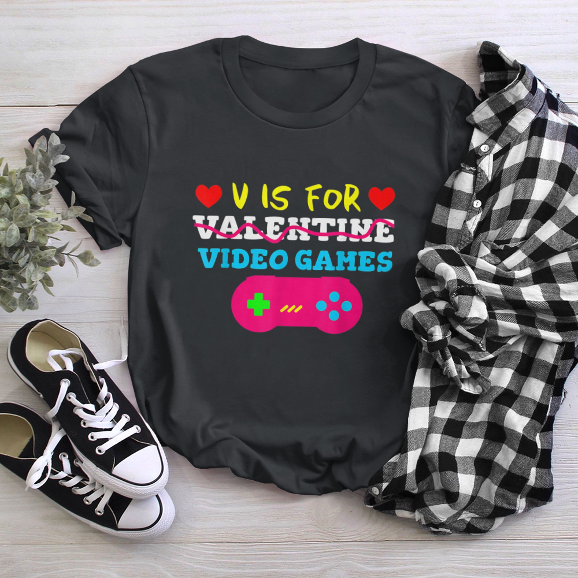 V Is For Video Games Valentine's Day Gamer t-shirt black