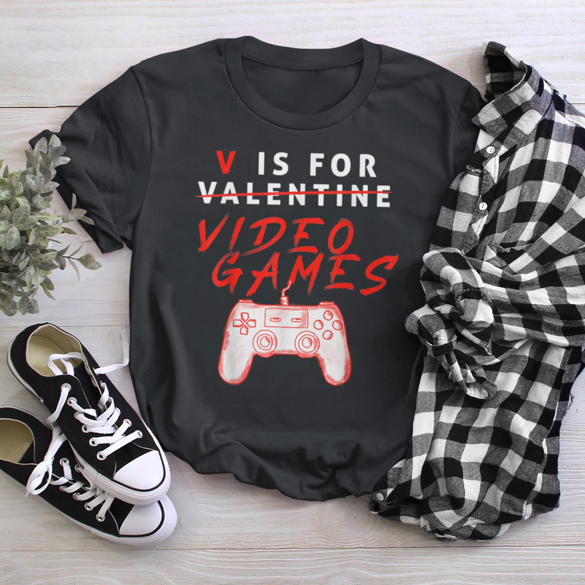 V Is For Video Games Valentines Day Gamers For Boys Men t-shirt black