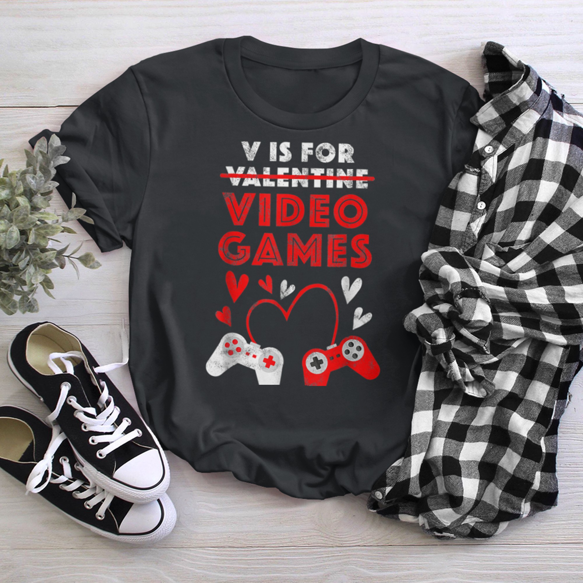 V Is For Video Games Valentines Day Heart Funny Gamer Boys (1) t-shirt black