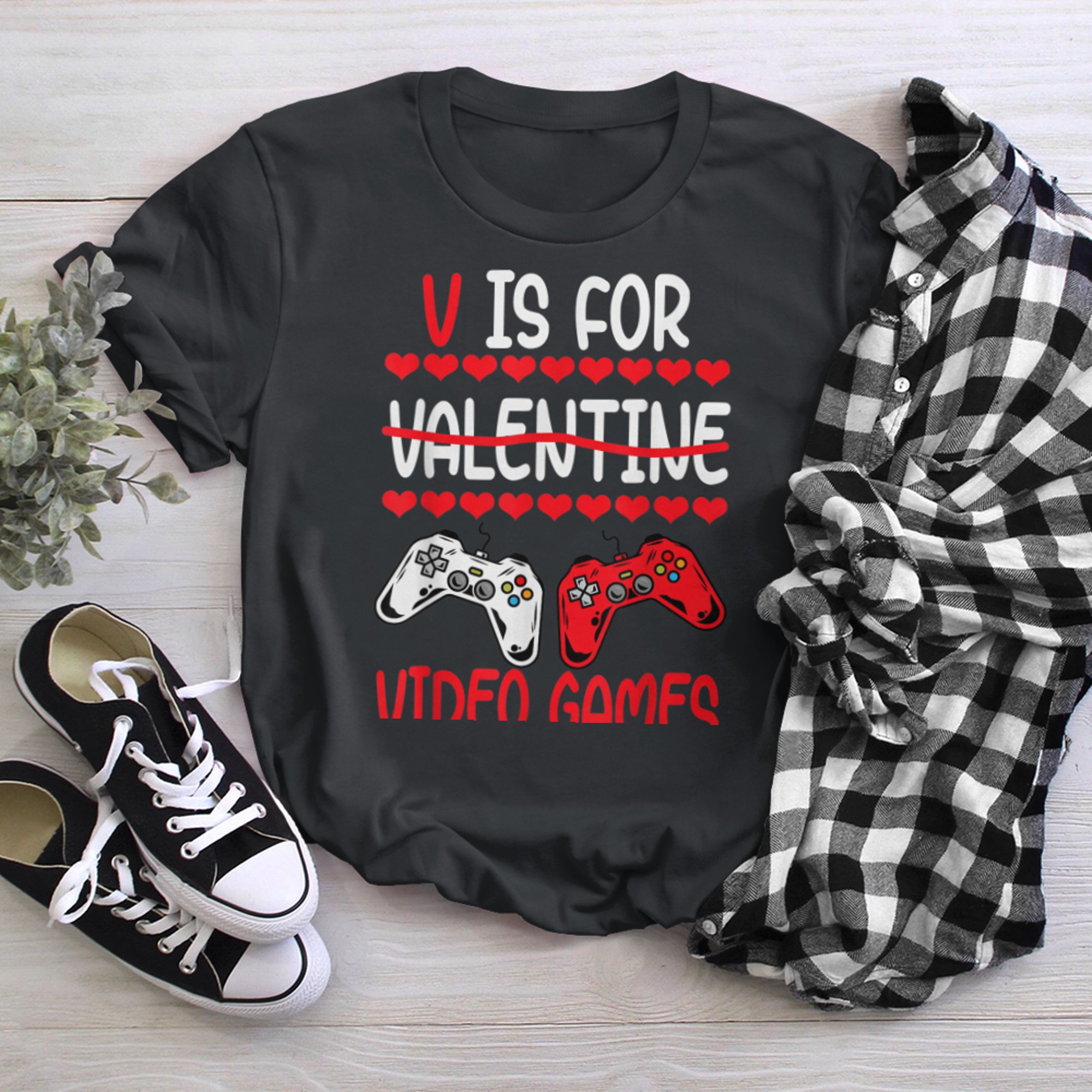 V IS FOR VIDEO GAMES Valentines Day Video Gamer Boy Men (7) t-shirt black