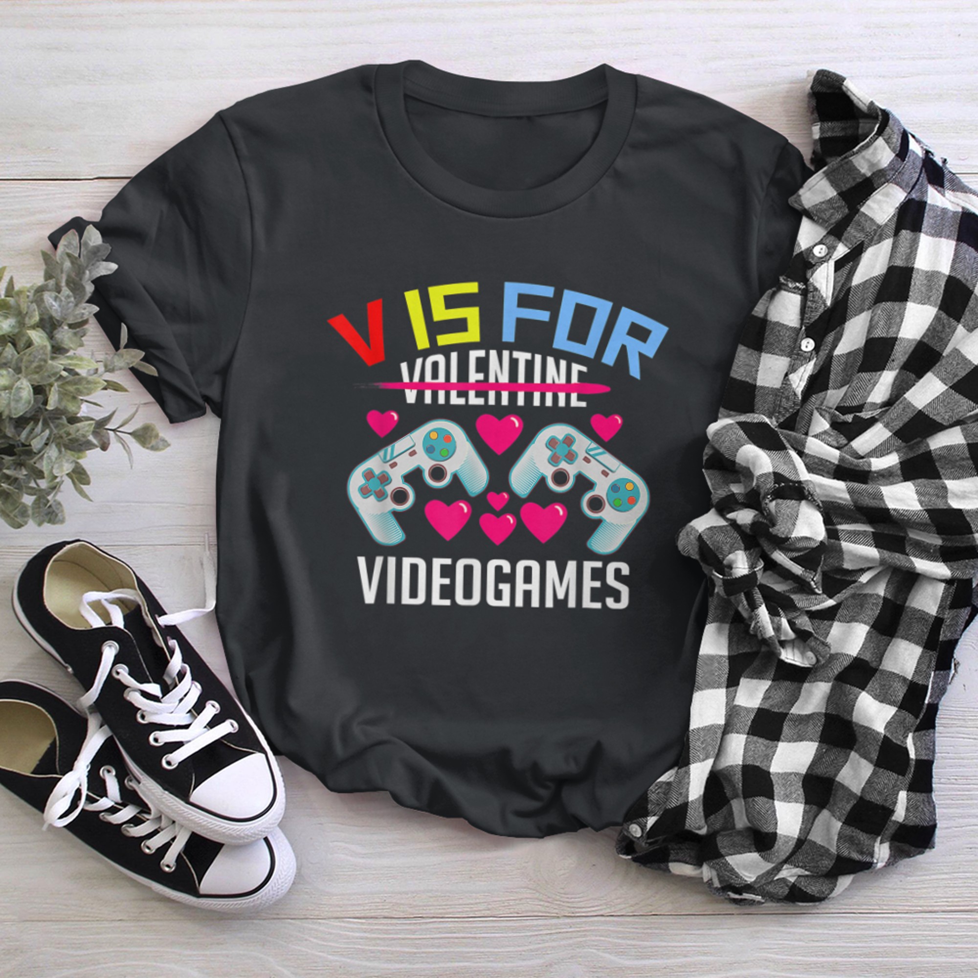 V Is For Video Games Video Games Lover Valentines Day Heart t-shirt black