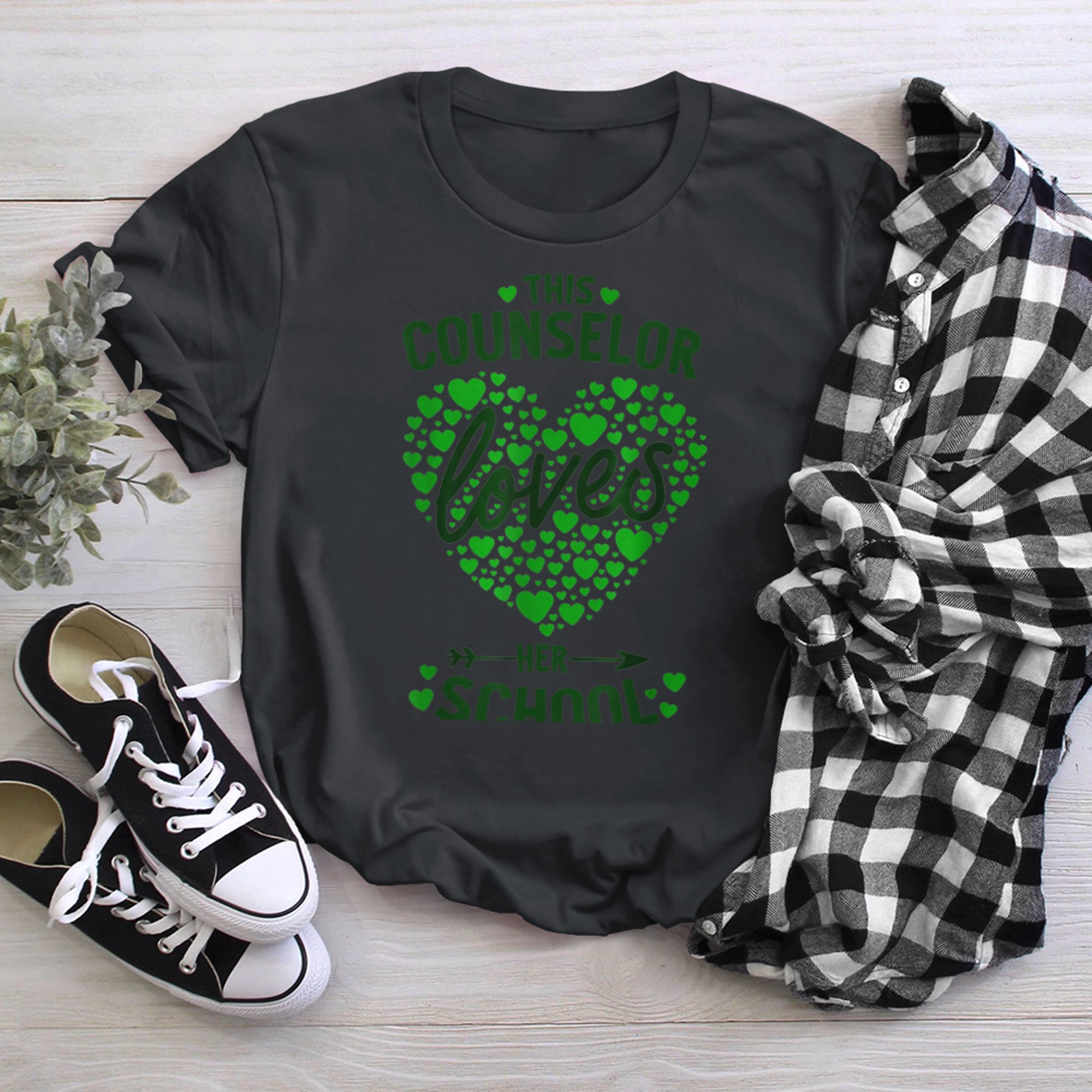 Counselor Lucky To Be A Teacher St Patrick Day One Lucky Tea t-shirt black